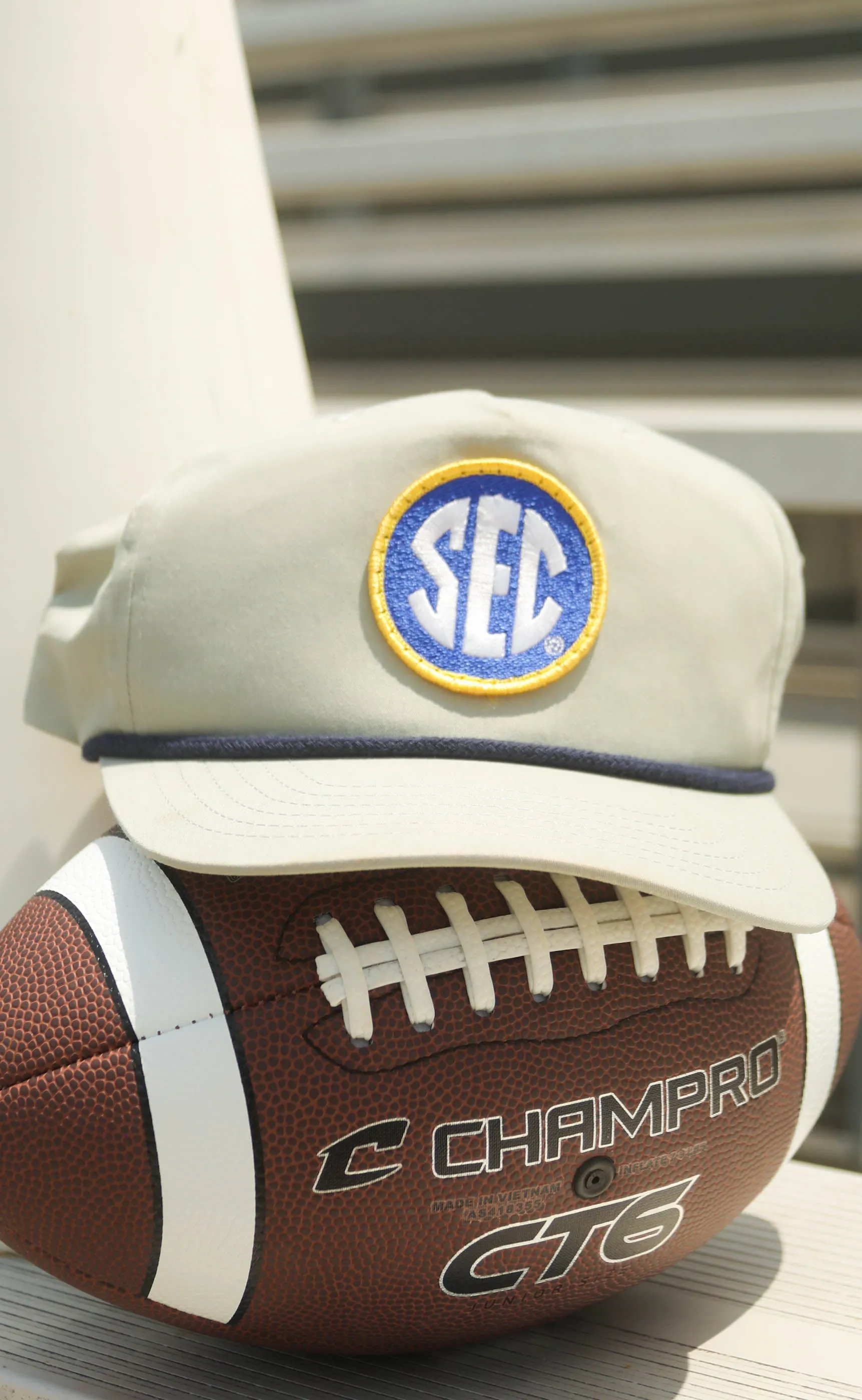 charlie southern: sec rope trucker hat - grey sold by RIFFRAFF