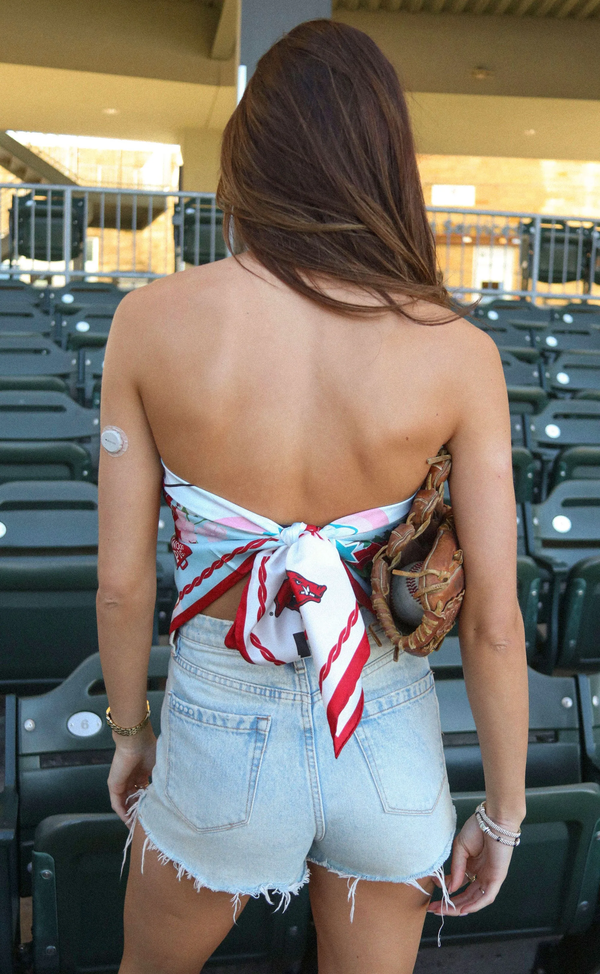 arkansas razorbacks saturday scarf sold by RIFFRAFF product image thumbnail 2