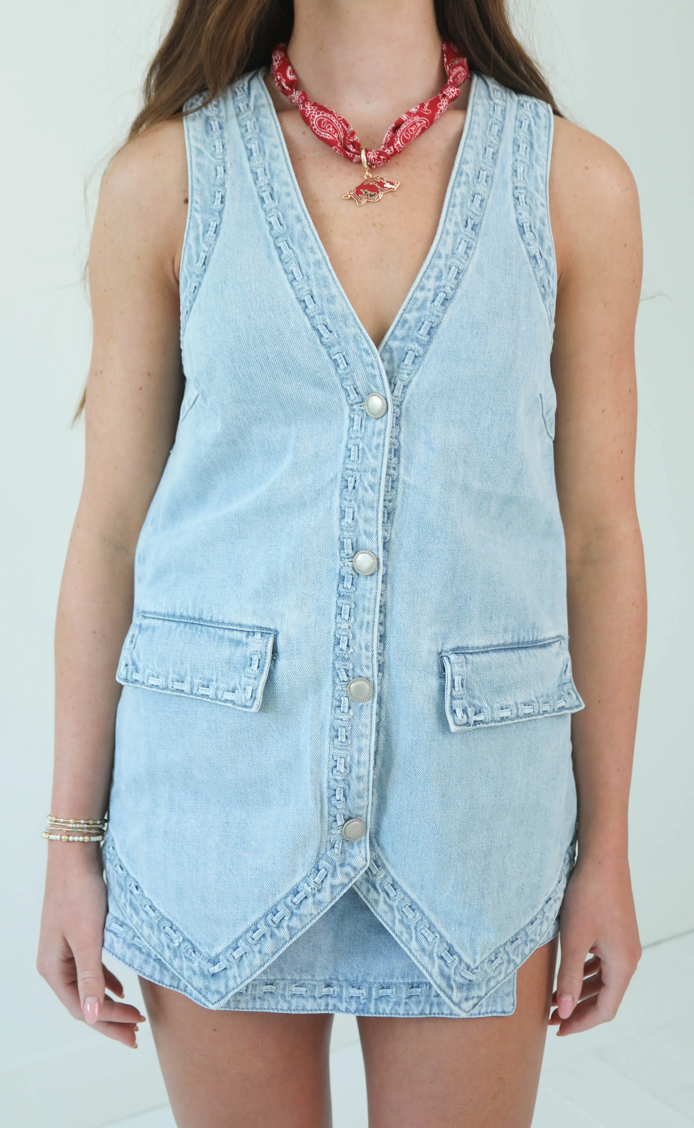 show me your mumu: wyatt vest - twister blue sold by RIFFRAFF product image thumbnail 2