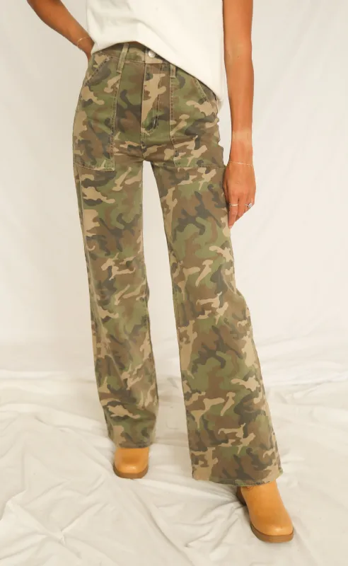 daze: far out patchpocket high rise wide leg - hideaway sold by RIFFRAFF