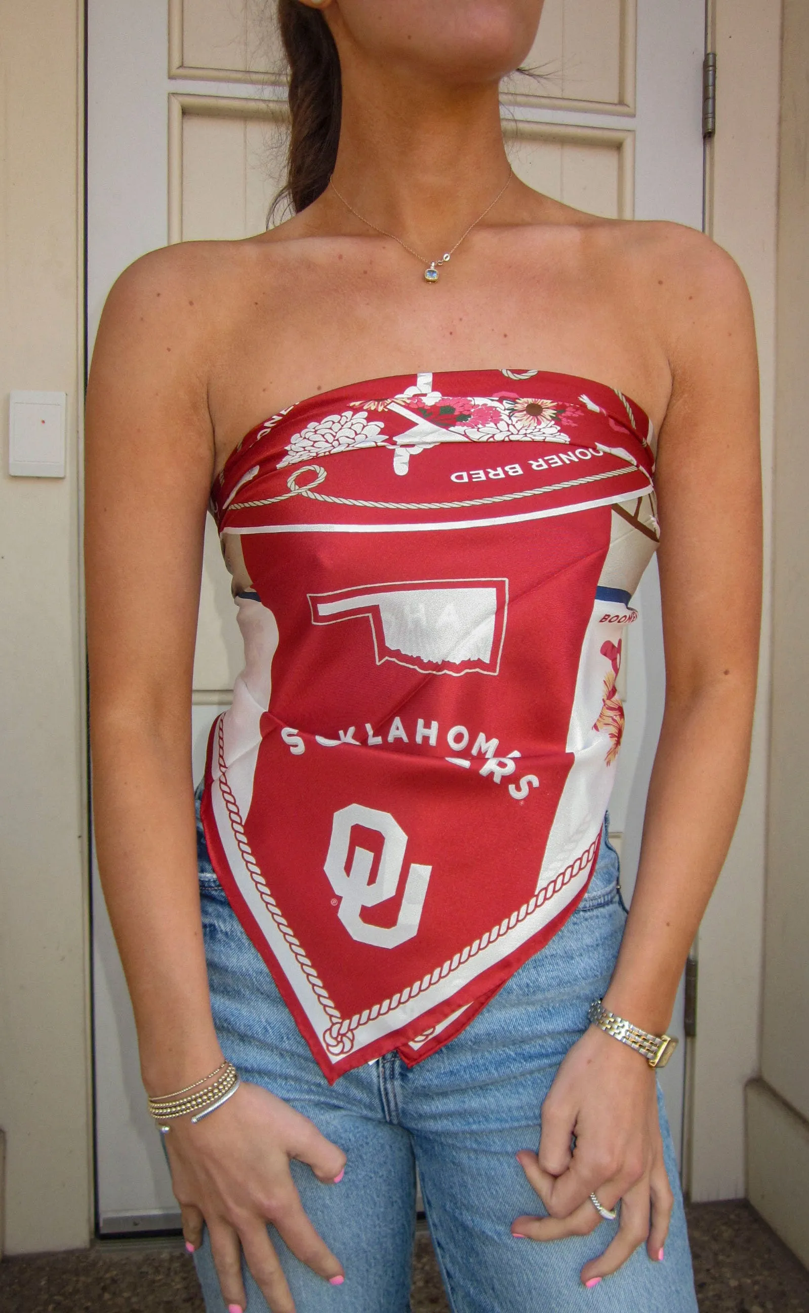 oklahoma sooners scarf sold by RIFFRAFF