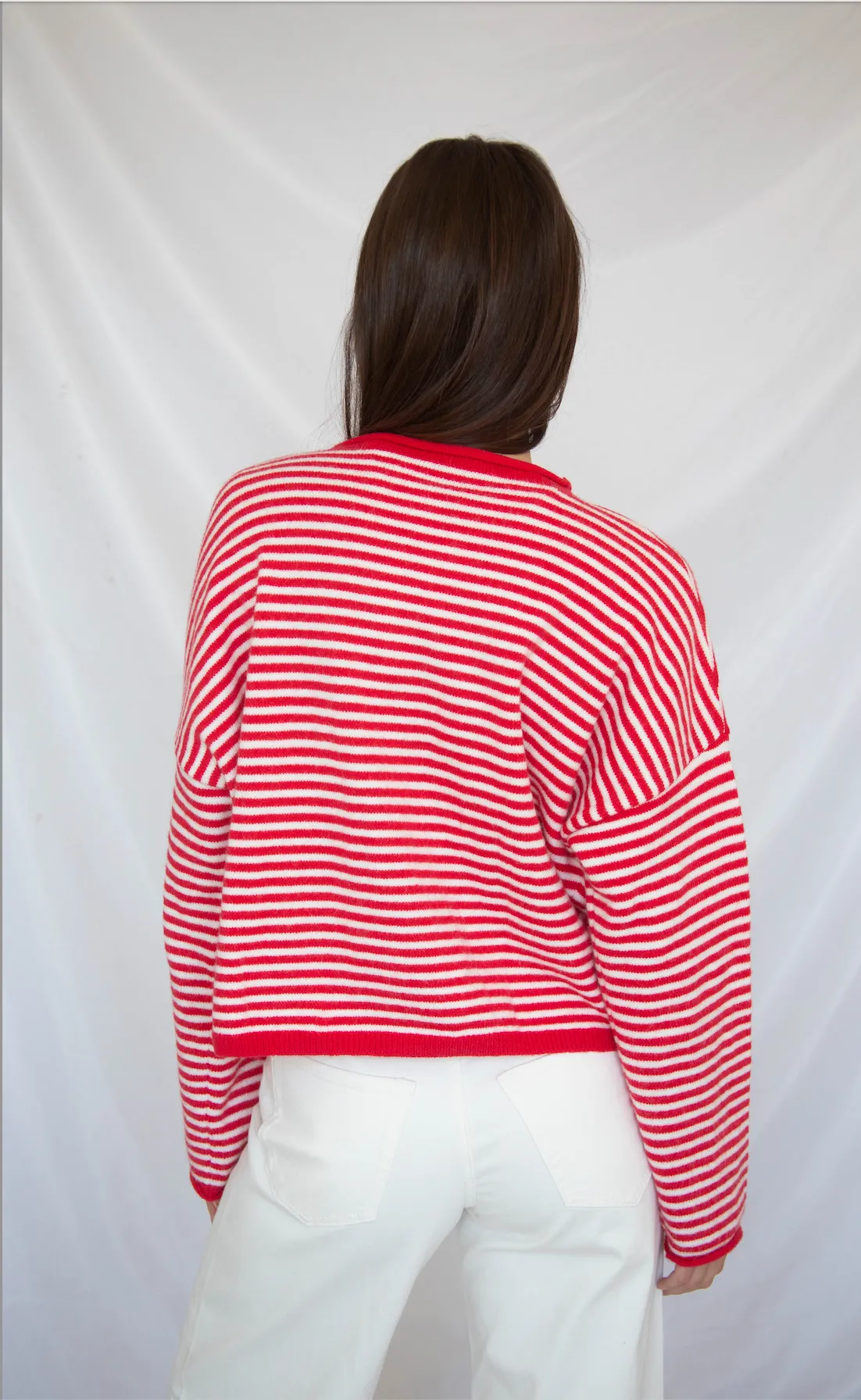 not over you cardigan - red sold by RIFFRAFF product image thumbnail 3