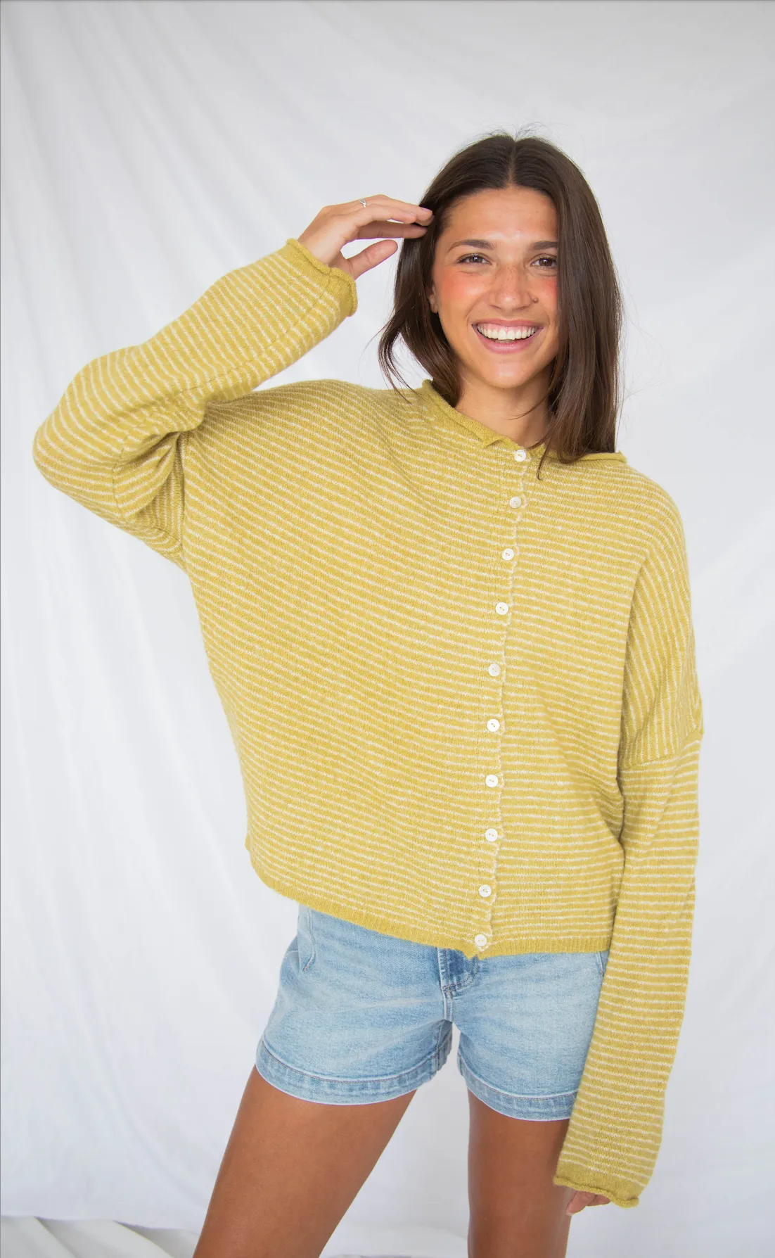 beat of your heart cardigan - olive sold by RIFFRAFF product image thumbnail 2