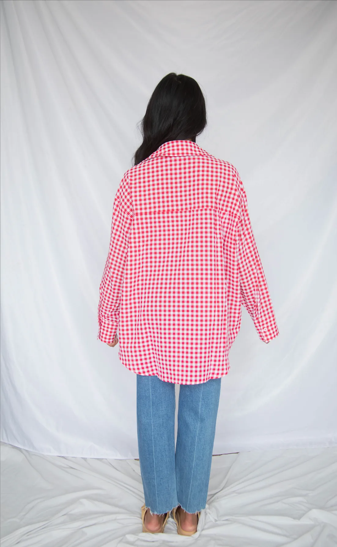 going gingham button down - red sold by RIFFRAFF product image thumbnail 3