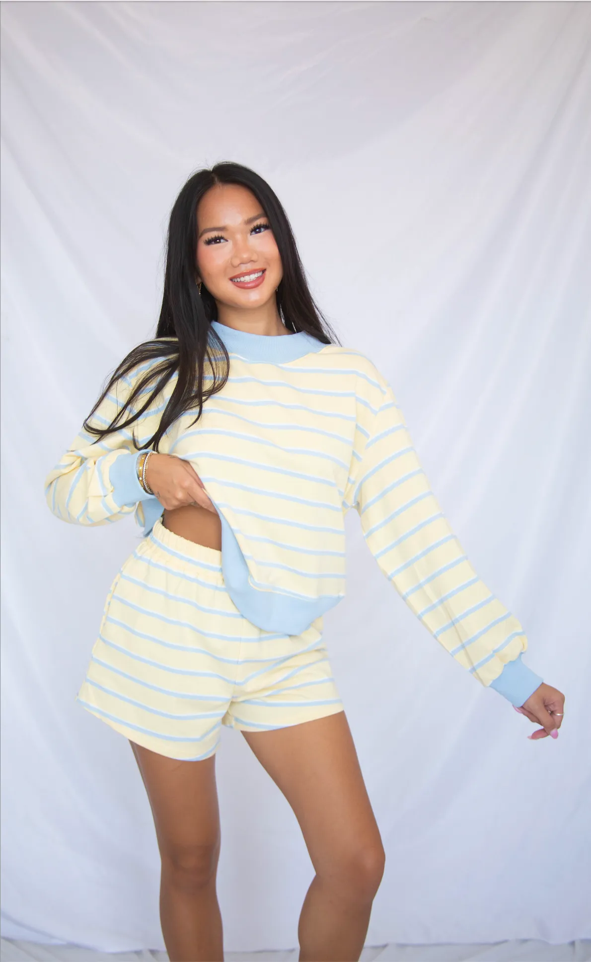 take the chance striped lounge set sold by RIFFRAFF product image thumbnail 2