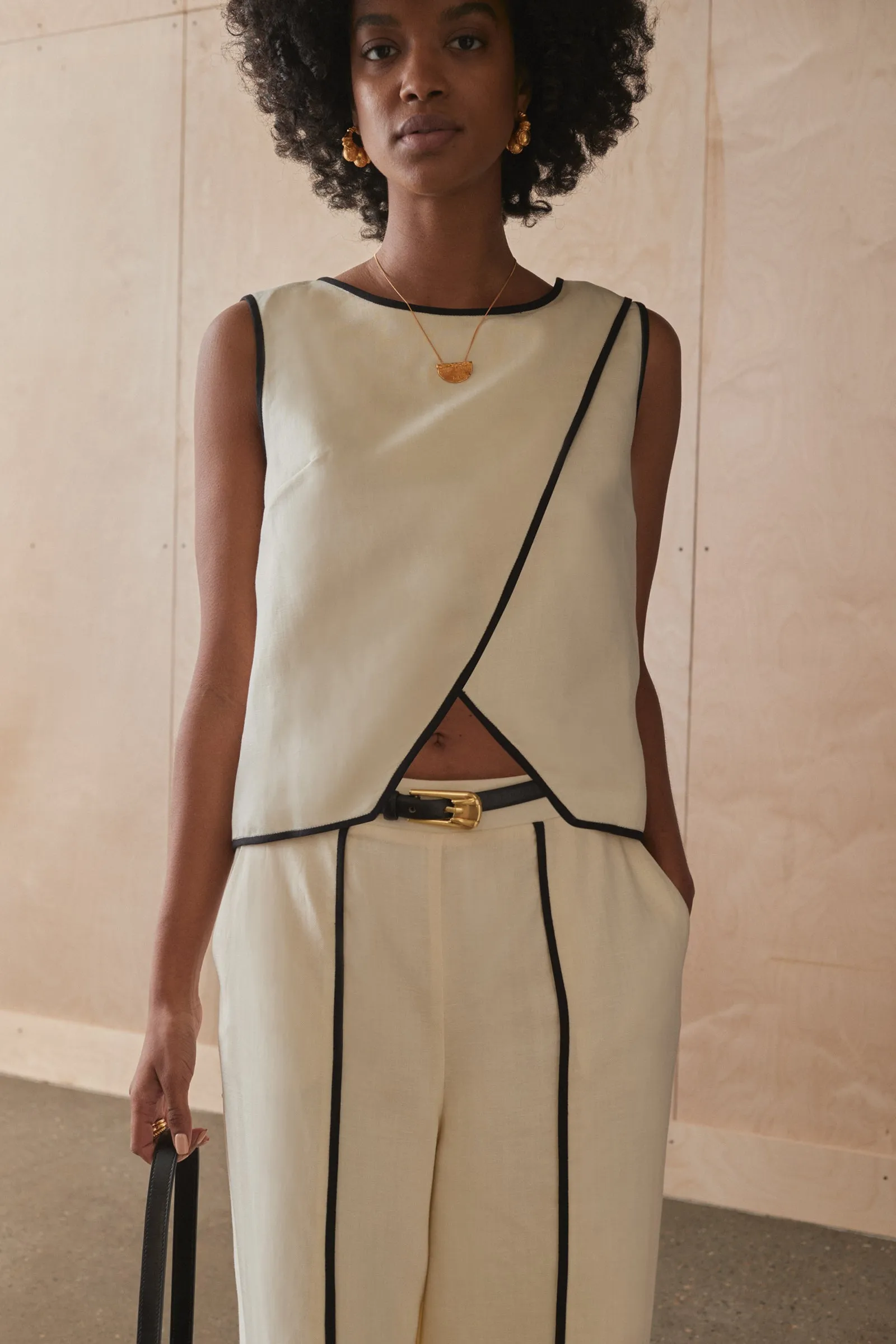 THE ARTEMIS TOP sold by Sancia product image thumbnail 4