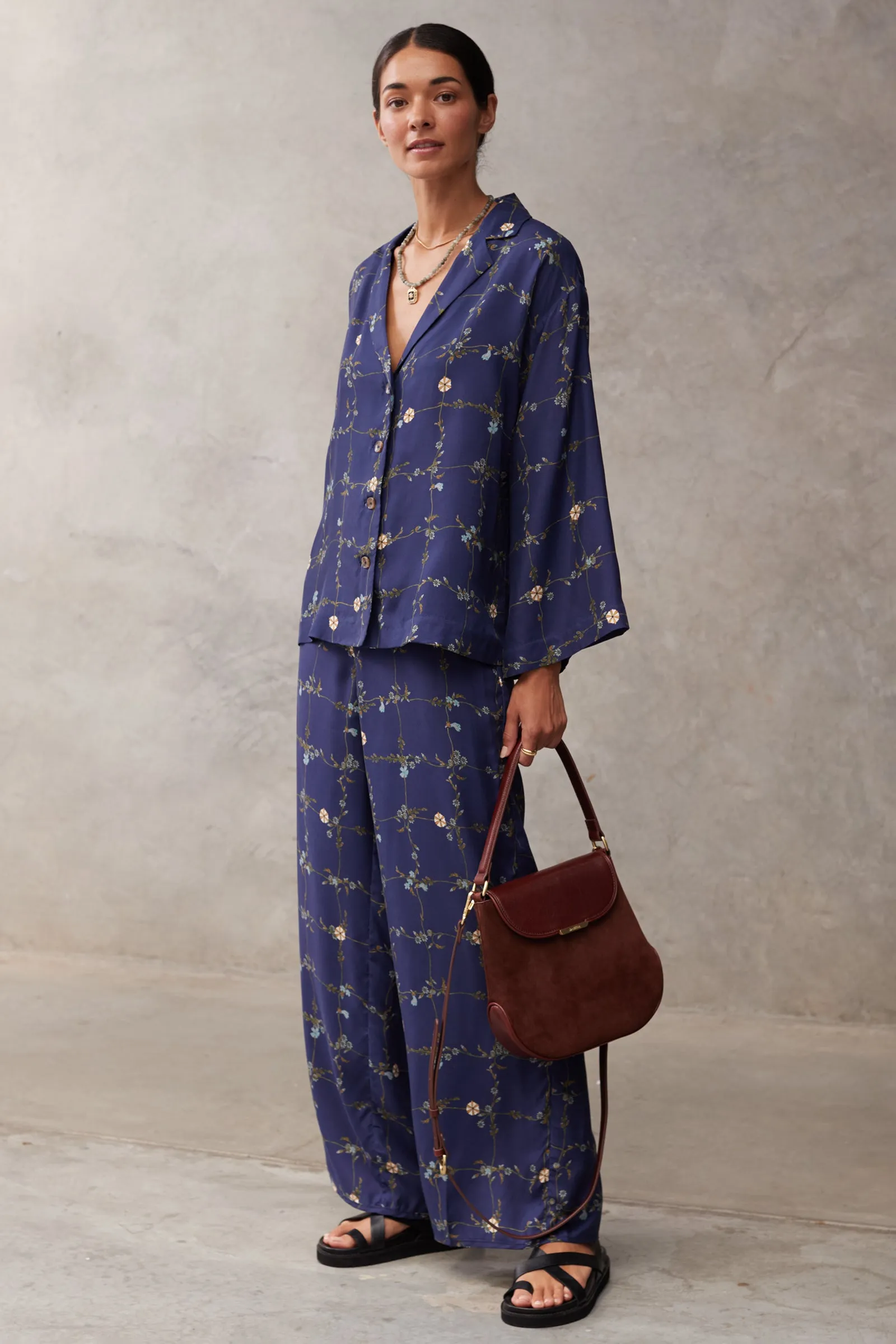 THE SABINE SHIRT sold by Sancia product image thumbnail 5