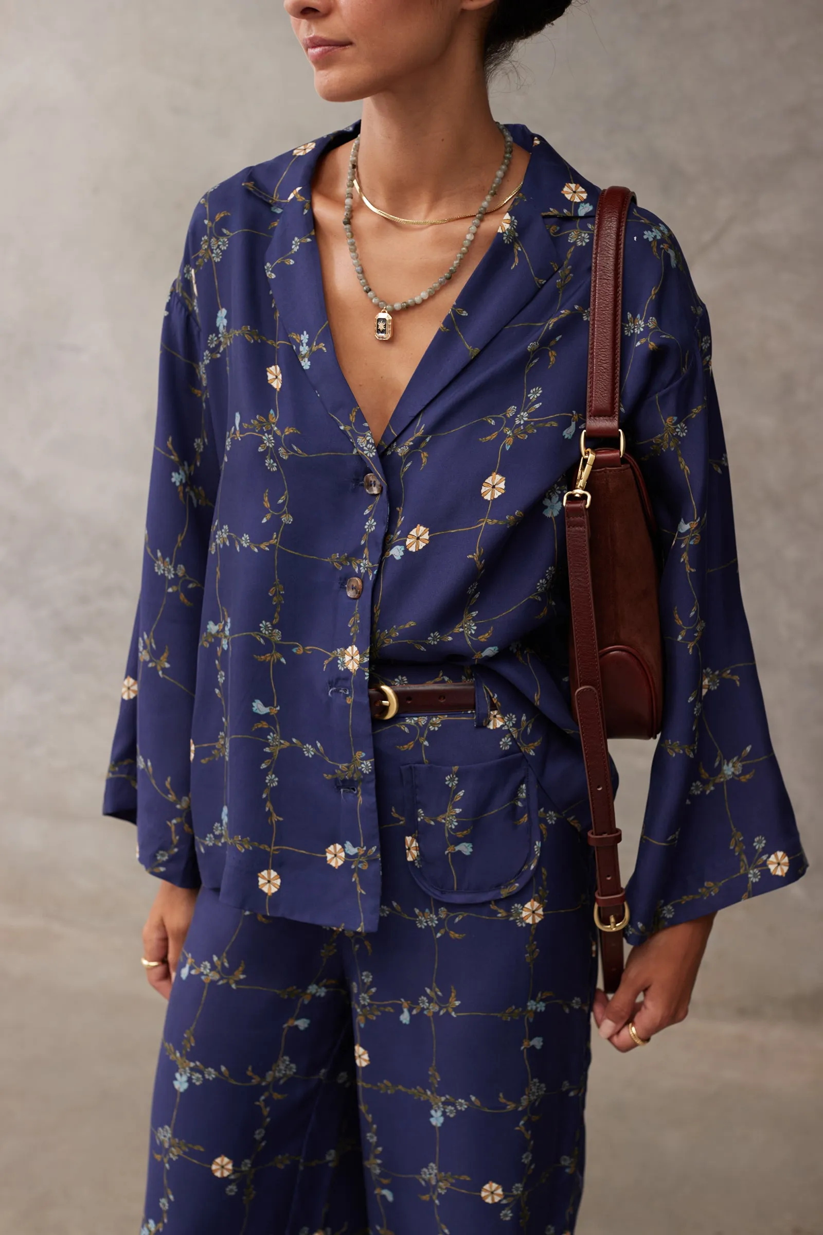 THE SABINE SHIRT sold by Sancia product image thumbnail 2