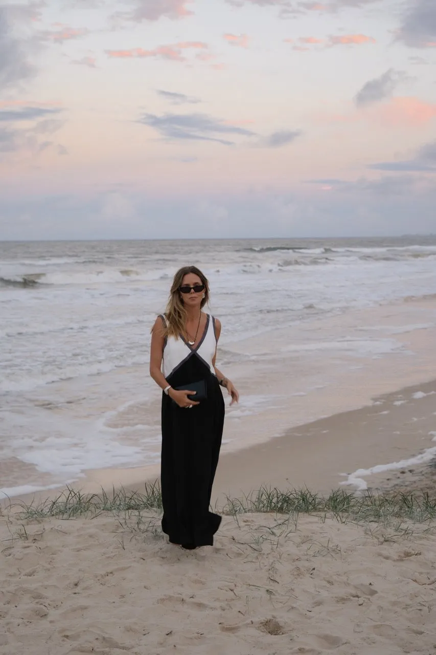 THE NAOMI DRESS sold by Sancia product image thumbnail 5