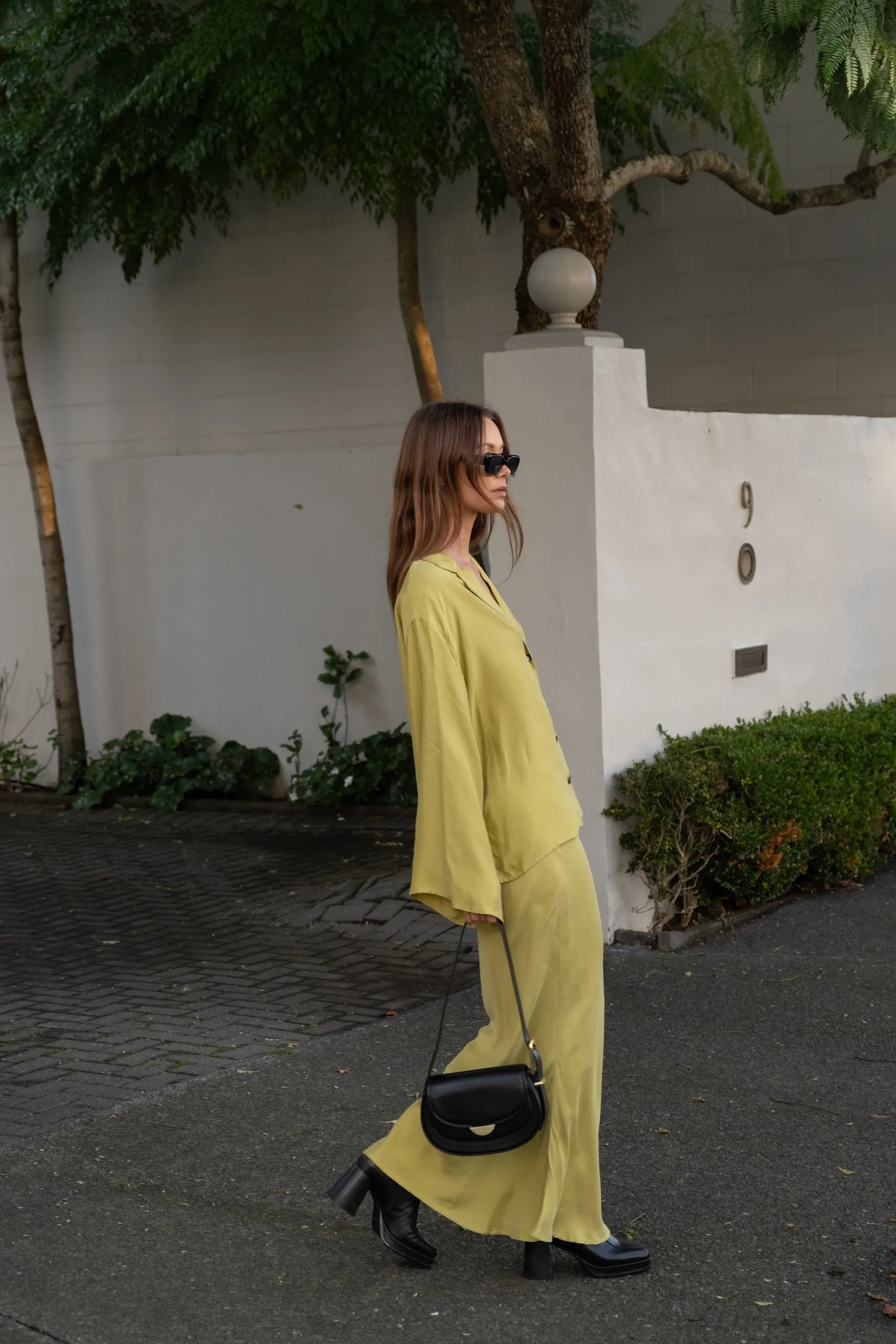 THE SOLA SHIRT sold by Sancia product image thumbnail 4