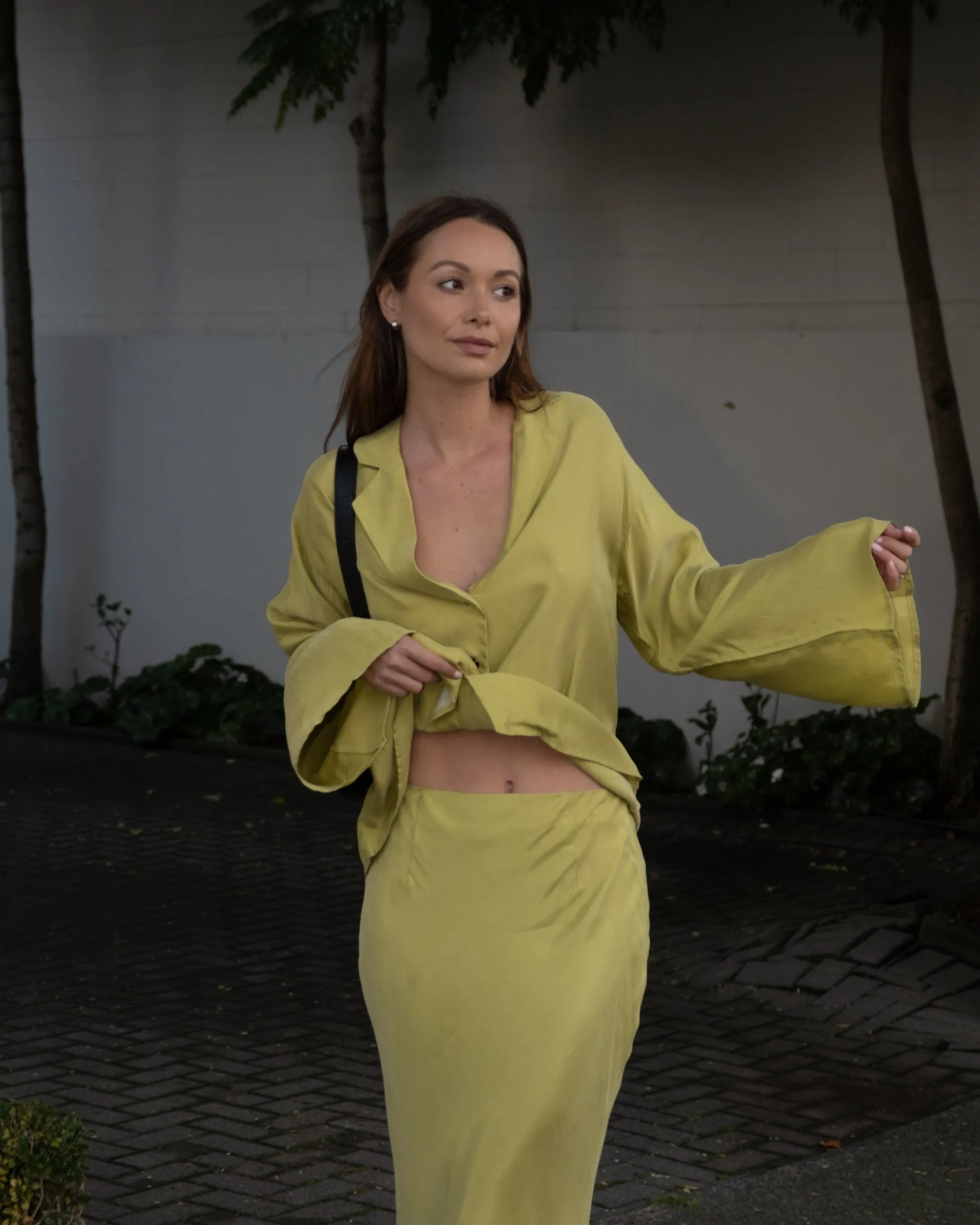 THE SOLA SHIRT sold by Sancia product image thumbnail 5