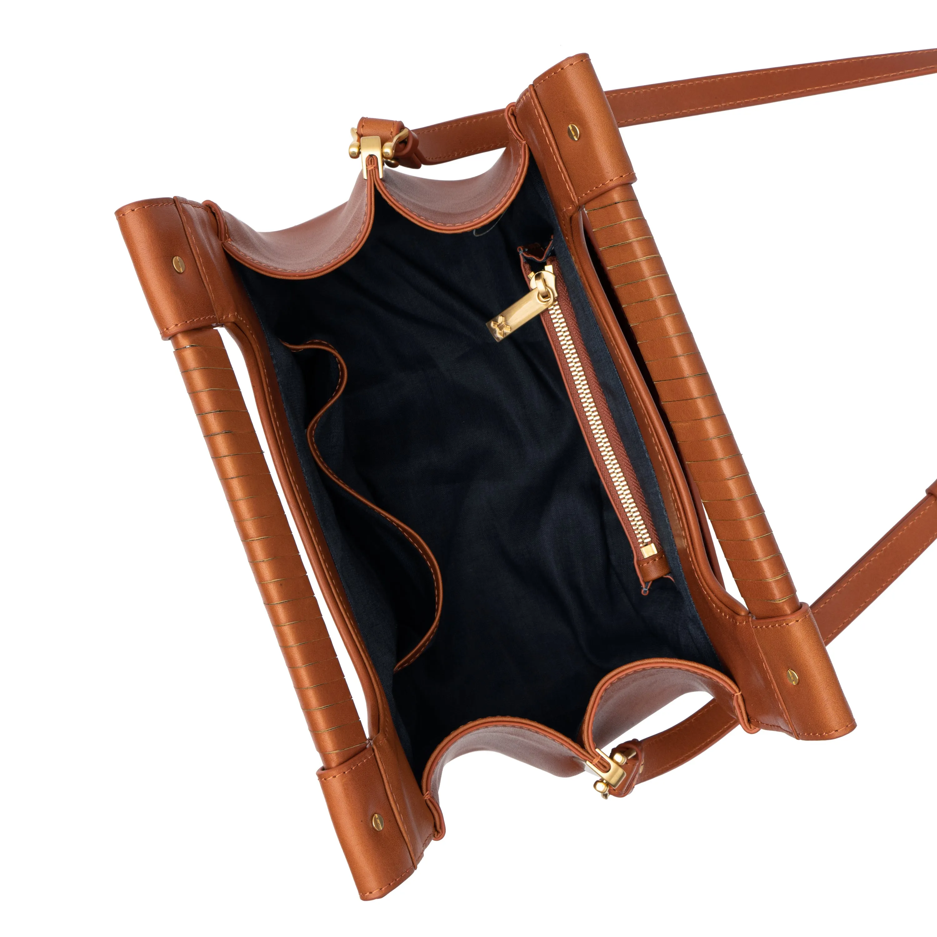 THE MAELLE CARRY-ALL sold by Sancia product image thumbnail 4