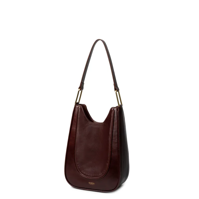 THE MONTERO sold by Sancia