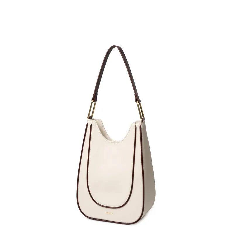 THE MONTERO sold by Sancia