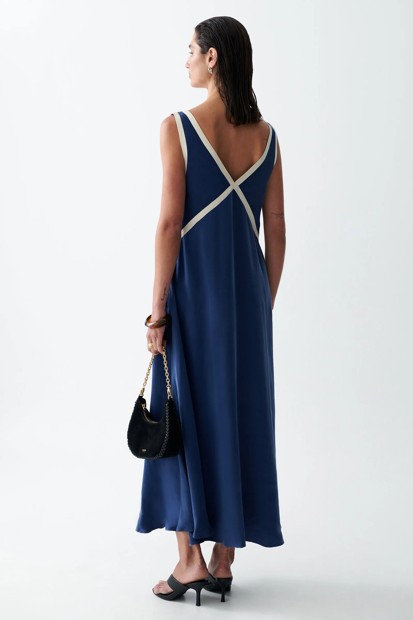 THE NAOMI DRESS sold by Sancia product image thumbnail 5