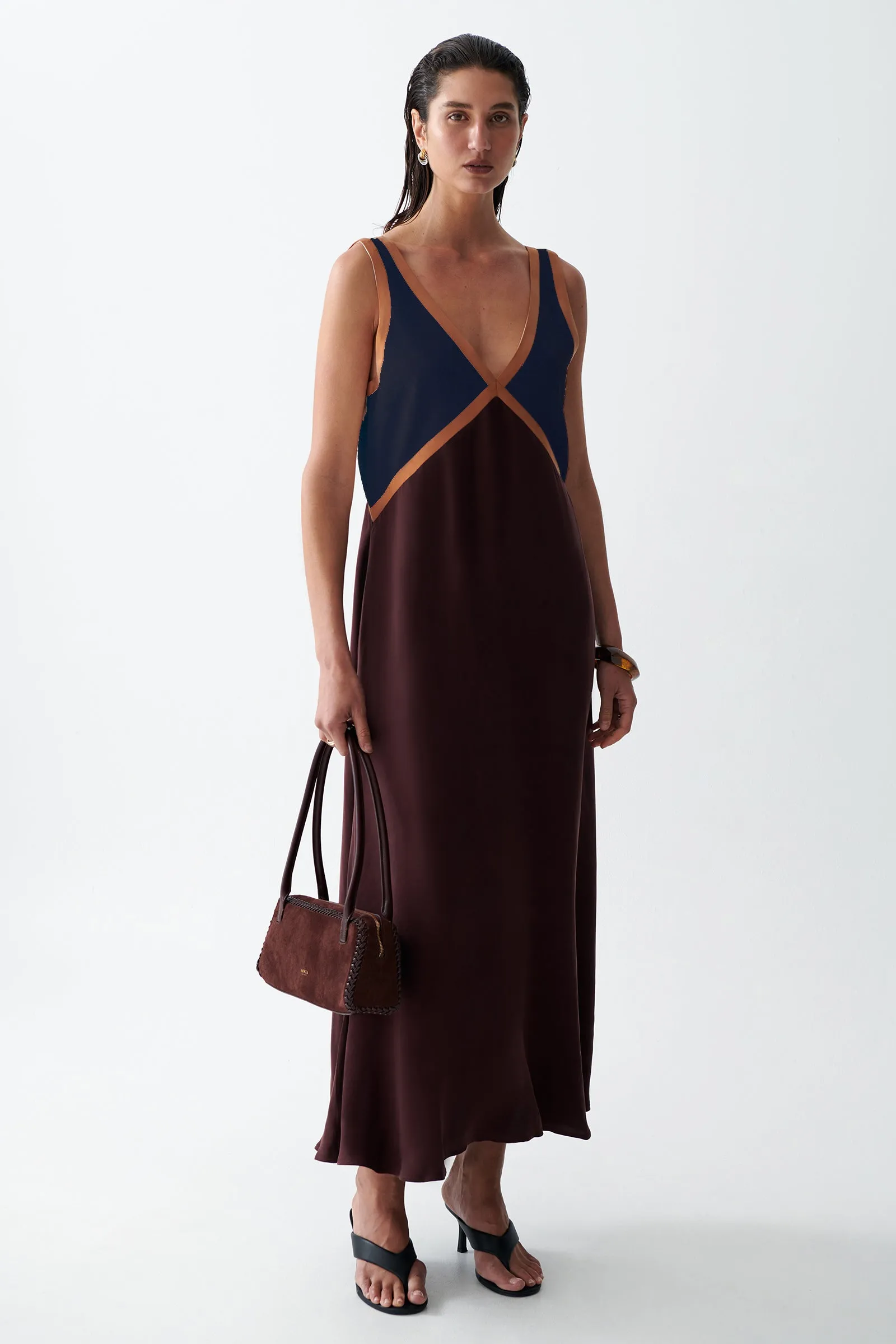 THE NAOMI DRESS sold by Sancia product image thumbnail 5