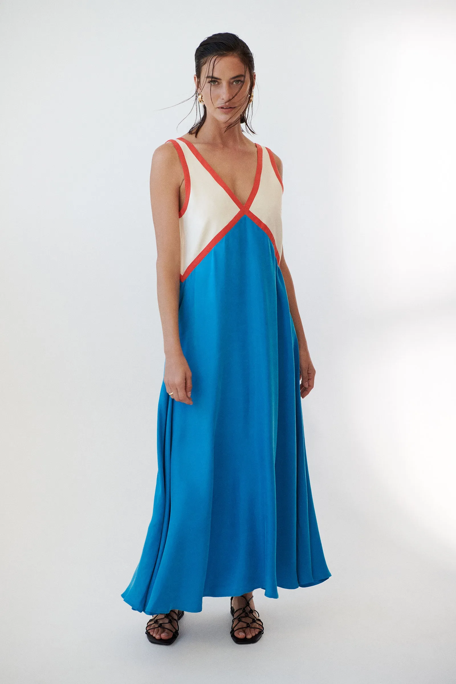 THE NAOMI DRESS sold by Sancia product image thumbnail 2