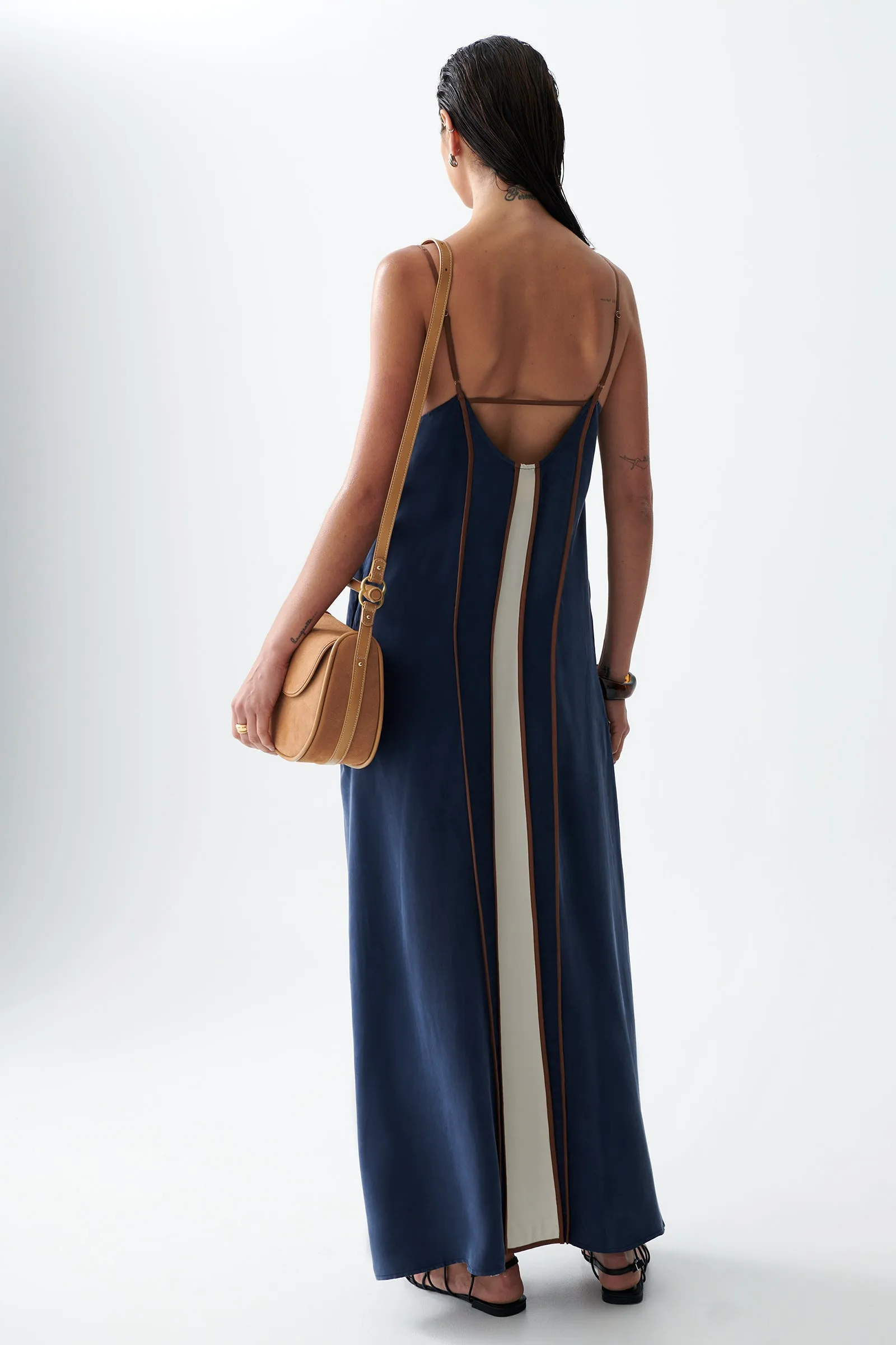 THE MINNIE DRESS sold by Sancia product image thumbnail 5
