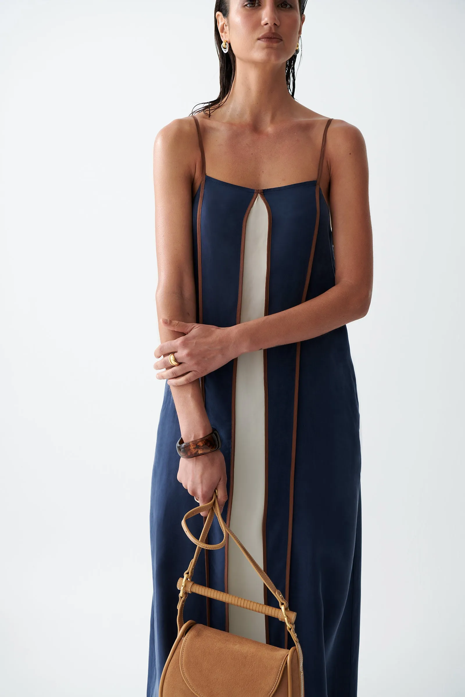 THE MINNIE DRESS sold by Sancia product image thumbnail 4