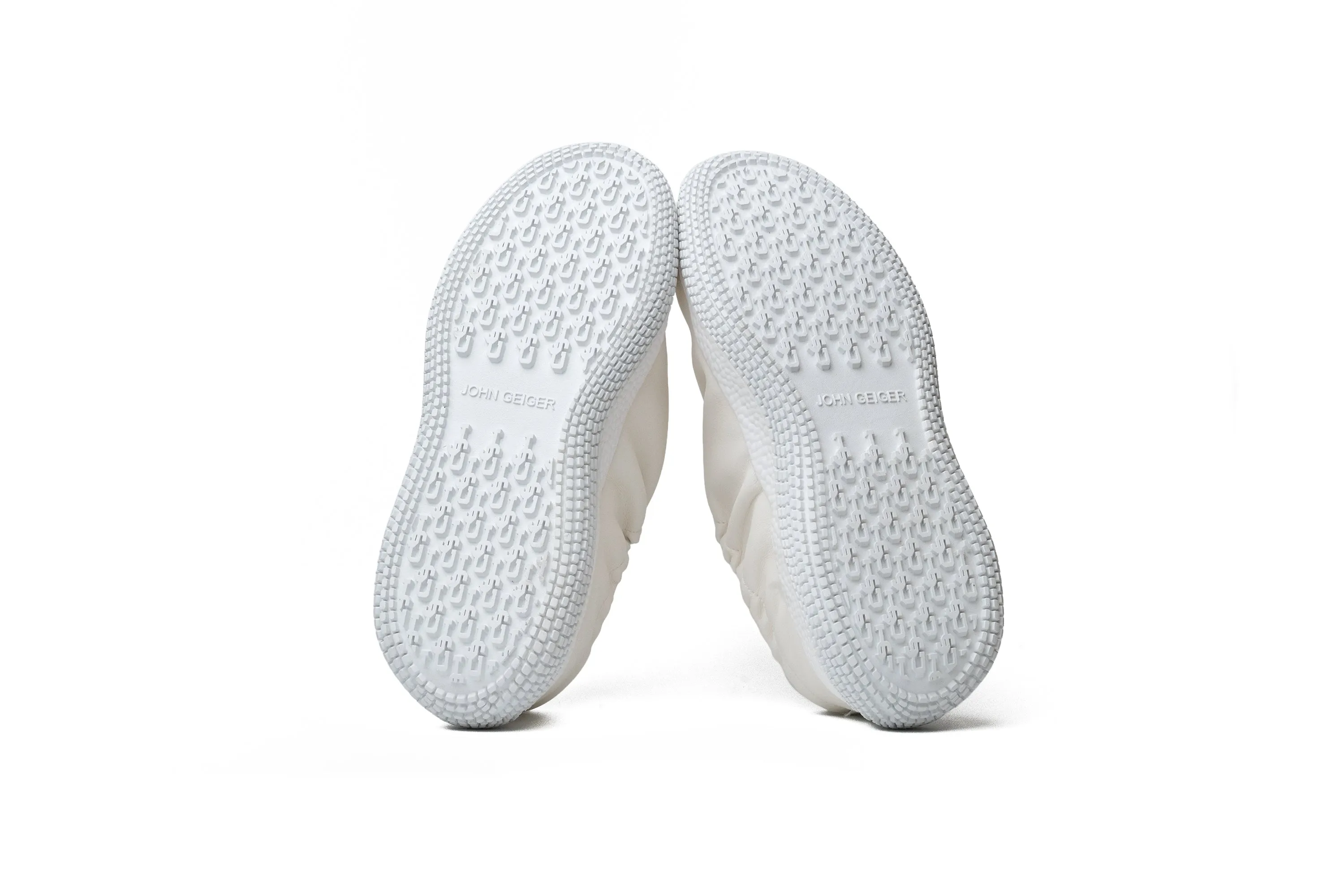 004 2.0 "Pearl White" sold by John Geiger product image thumbnail 4