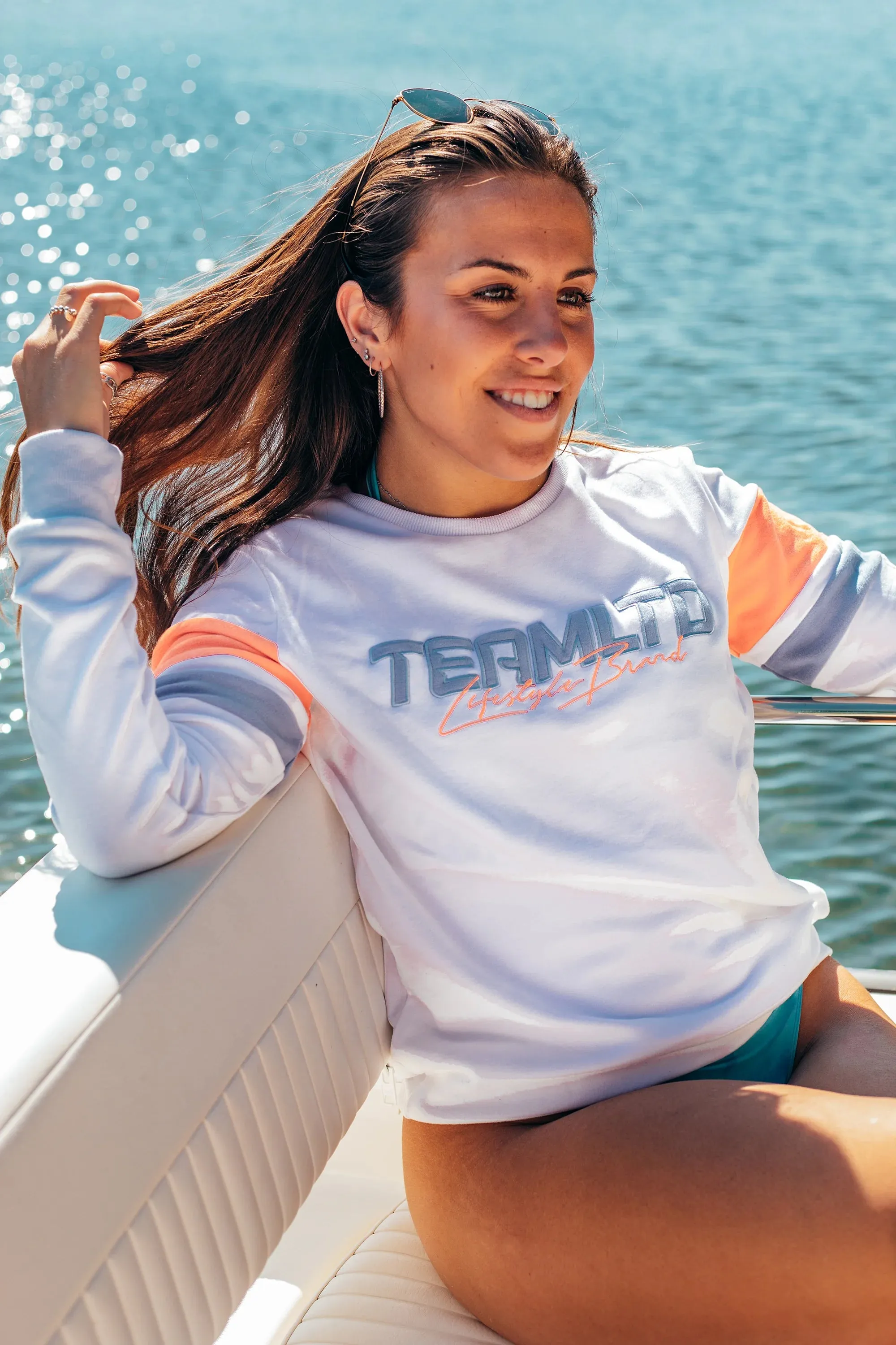 Off White Jersey L/S sold by TEAMLTD product image thumbnail 4