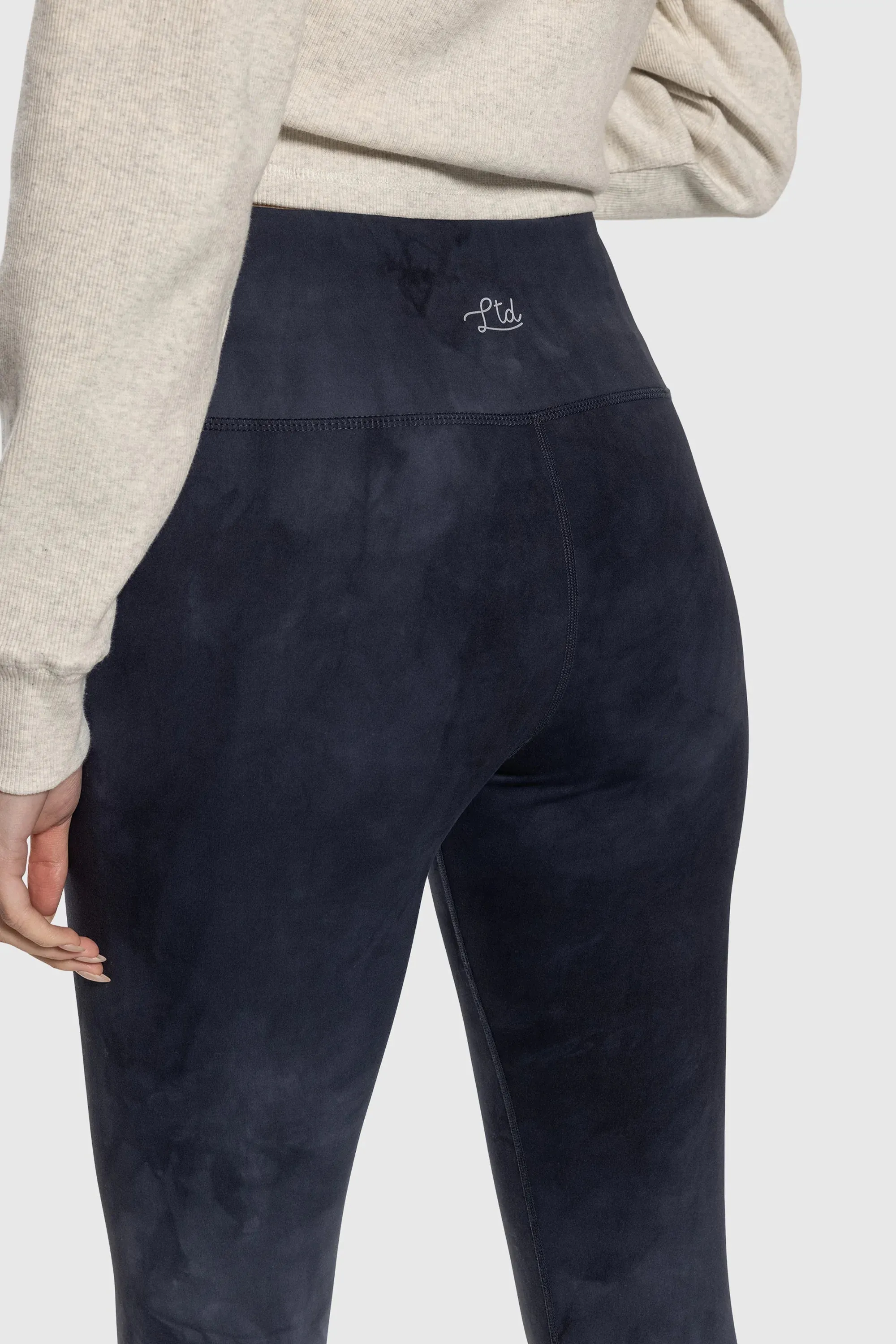 Everyday Leggings sold by TEAMLTD product image thumbnail 2