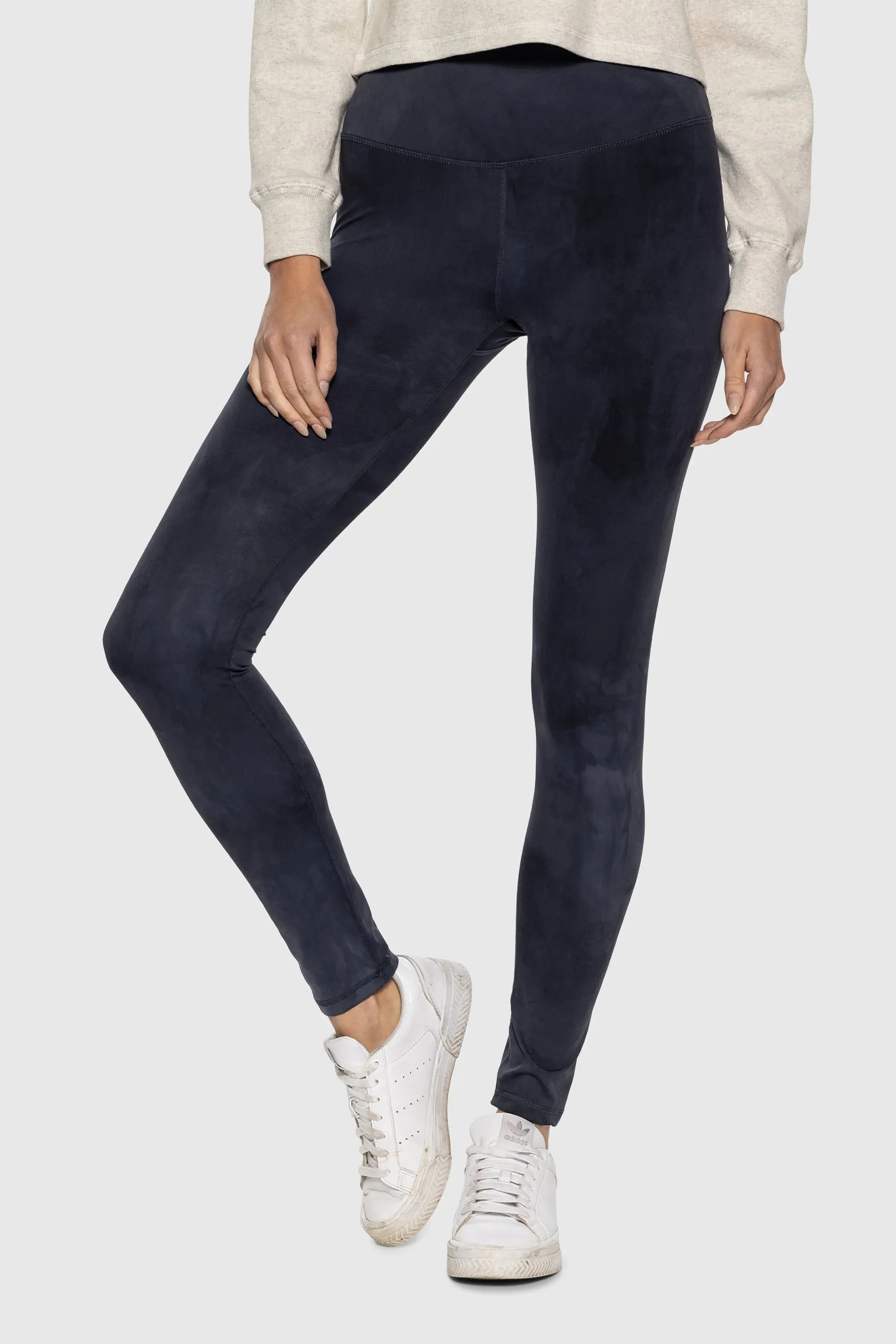 Everyday Leggings sold by TEAMLTD