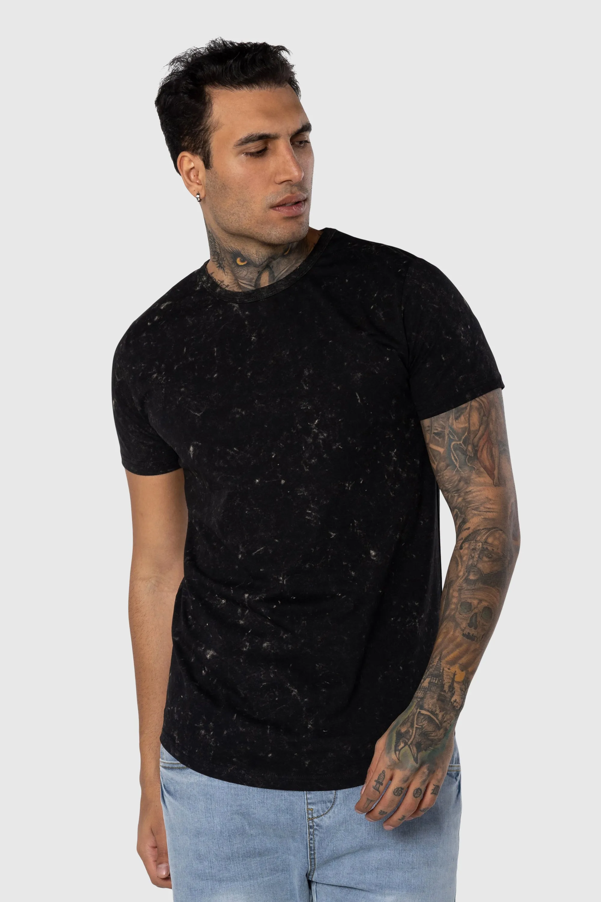 Basic Tee sold by TEAMLTD product image thumbnail 3