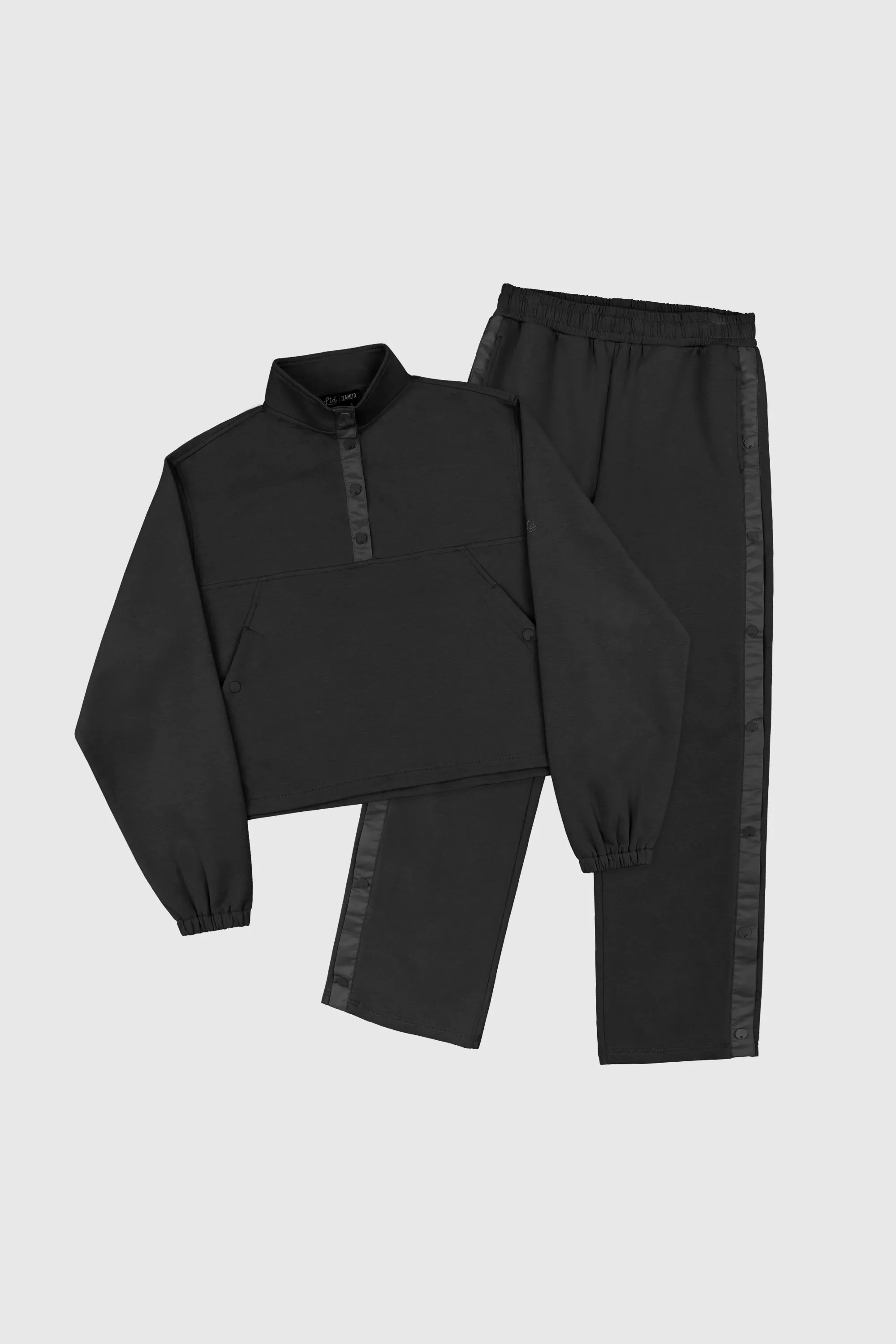 Black Snap Set sold by TEAMLTD