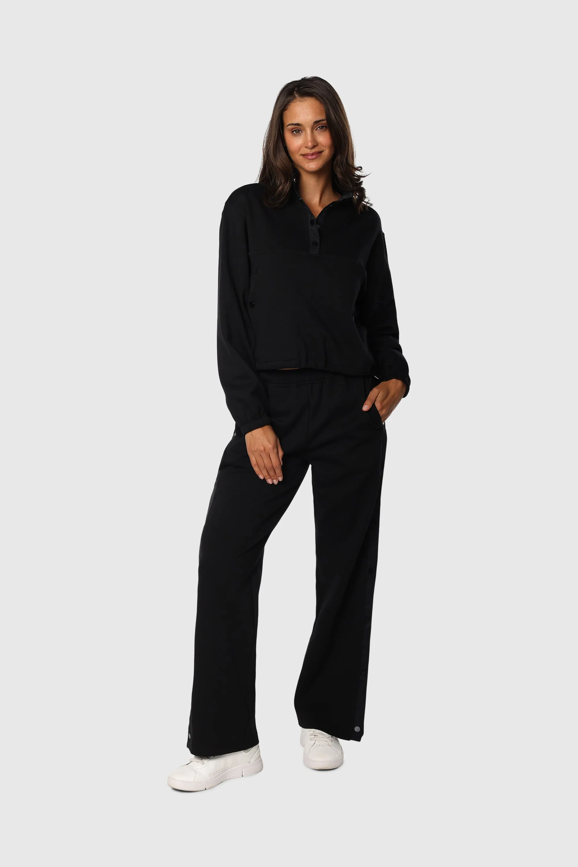 Black Snap Set sold by TEAMLTD product image thumbnail 2