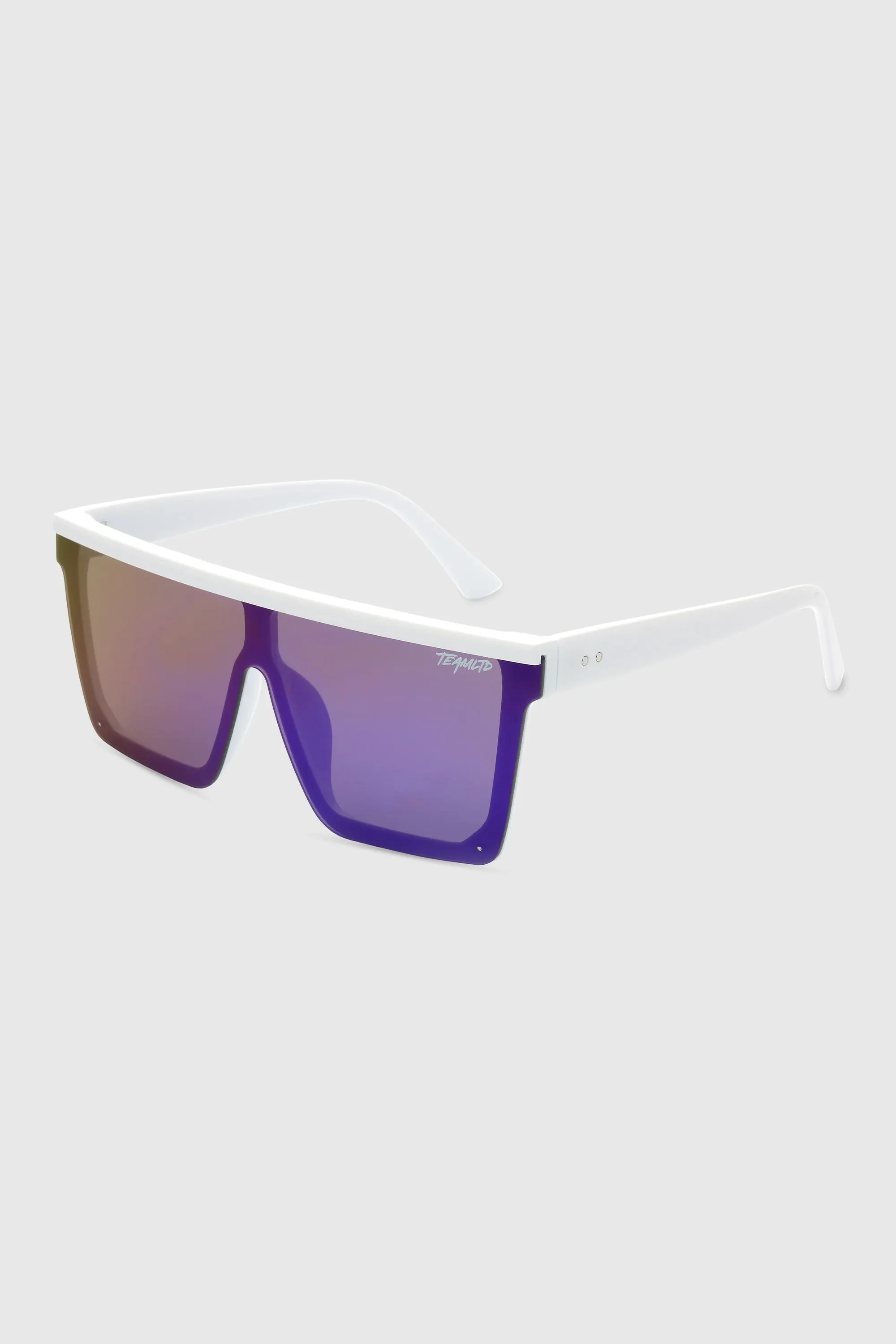 Beach Club Sunglasses sold by TEAMLTD product image thumbnail 4