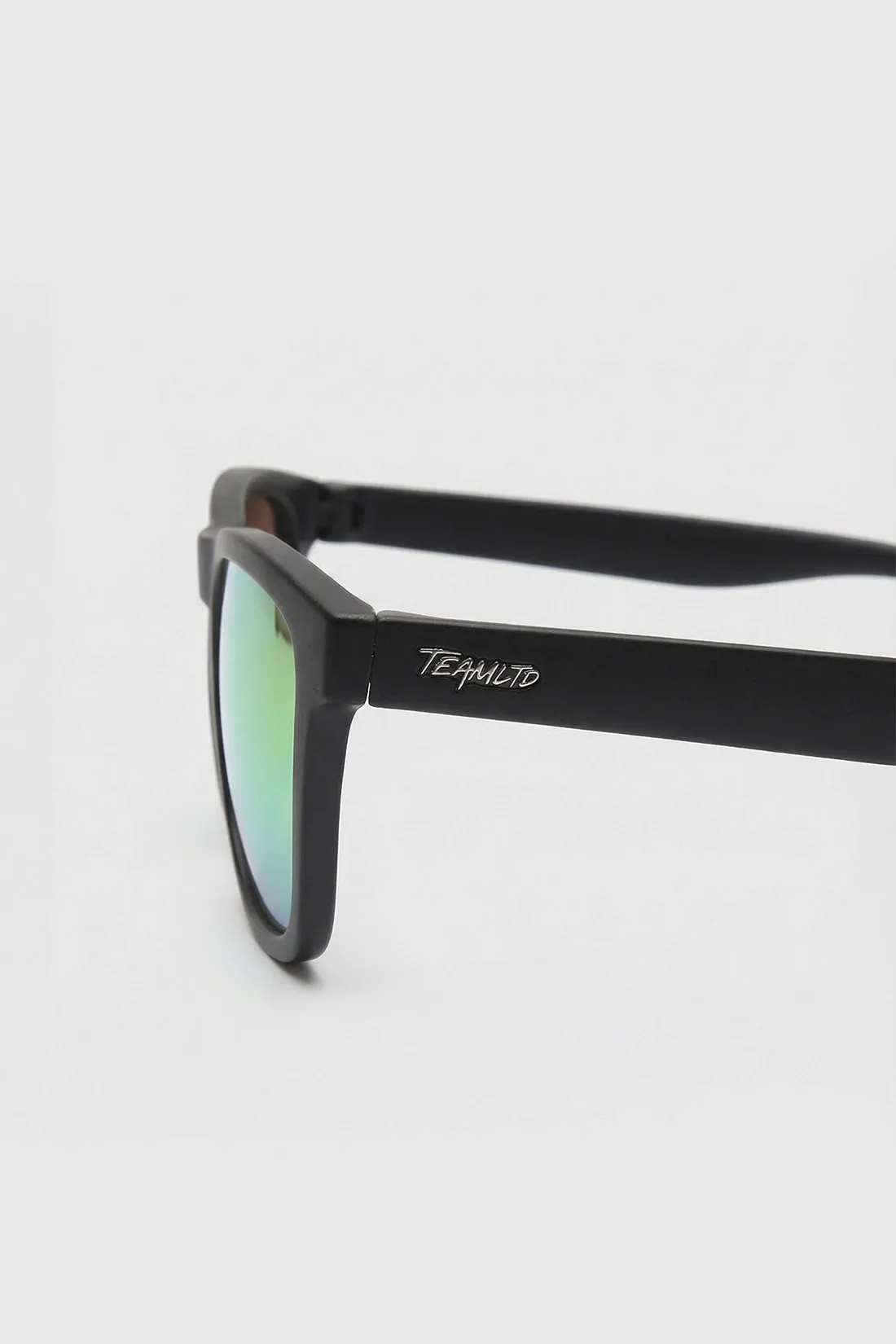 Boardwalk Shades sold by TEAMLTD product image thumbnail 5