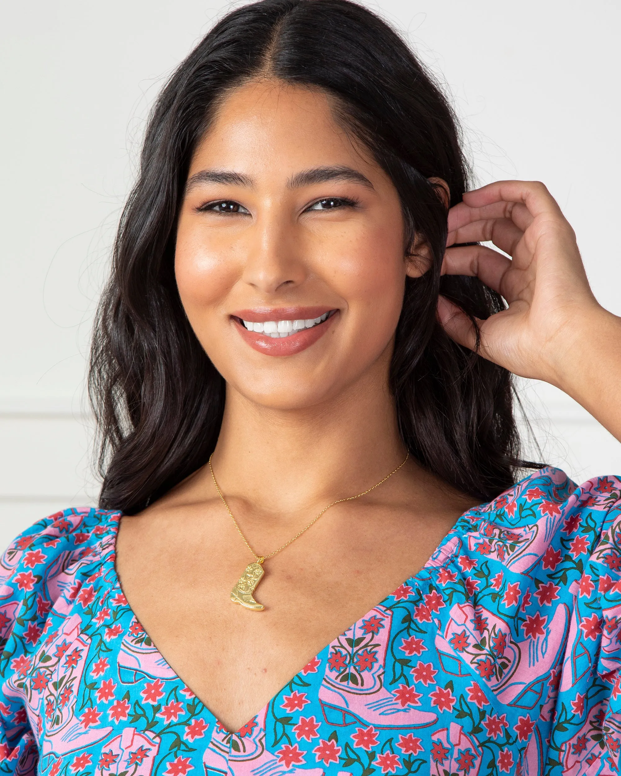 PF x Allie+Bess - Lost My Boot Necklace sold by Printfresh product image thumbnail 4