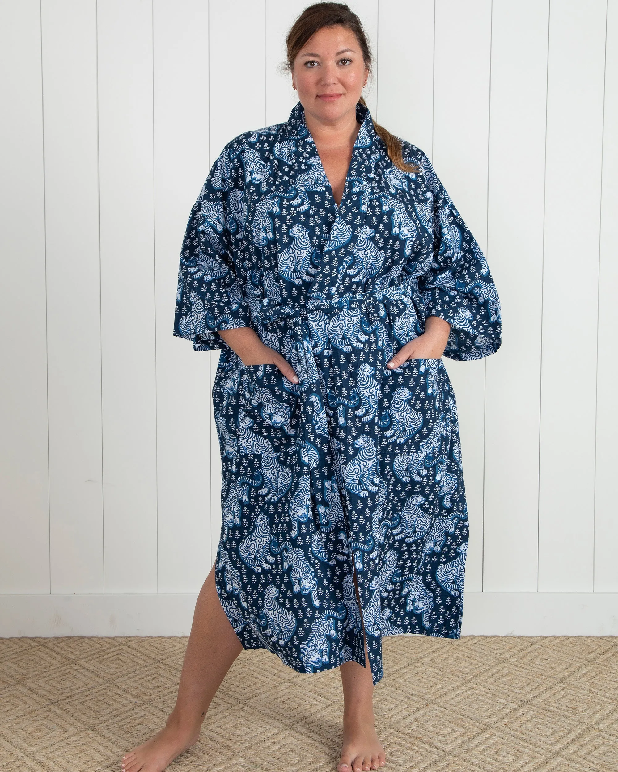 Tiger Queen - Robe - Navy sold by Printfresh product image thumbnail 4