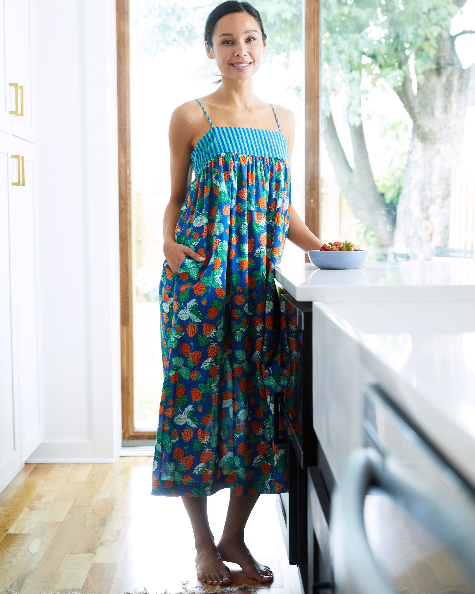 Strawberry Fields - Daydream Nightgown - Queen Blue sold by Printfresh product image thumbnail 2