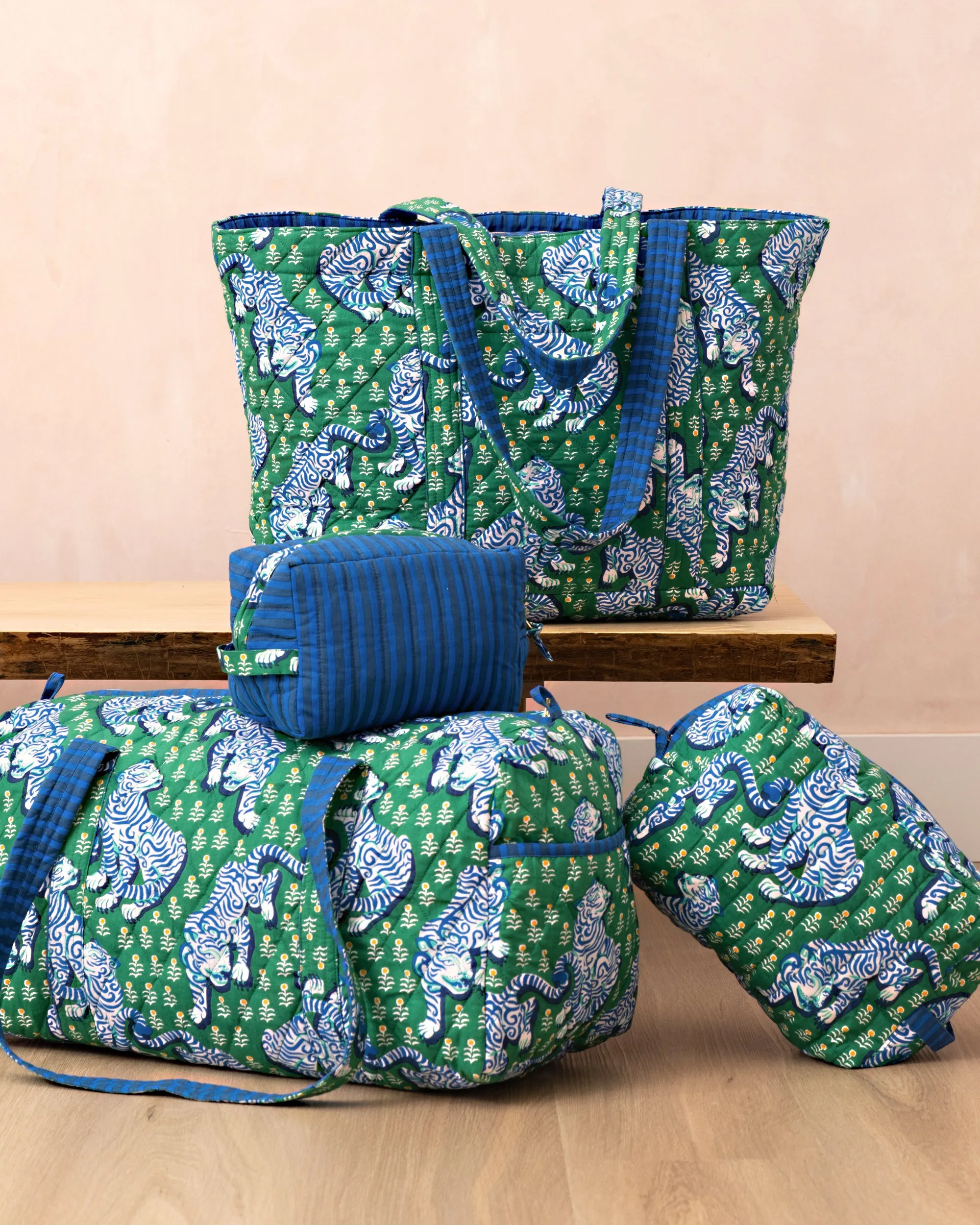 Tiger Queen - Quilted Duffle Bag - Jade sold by Printfresh product image thumbnail 4