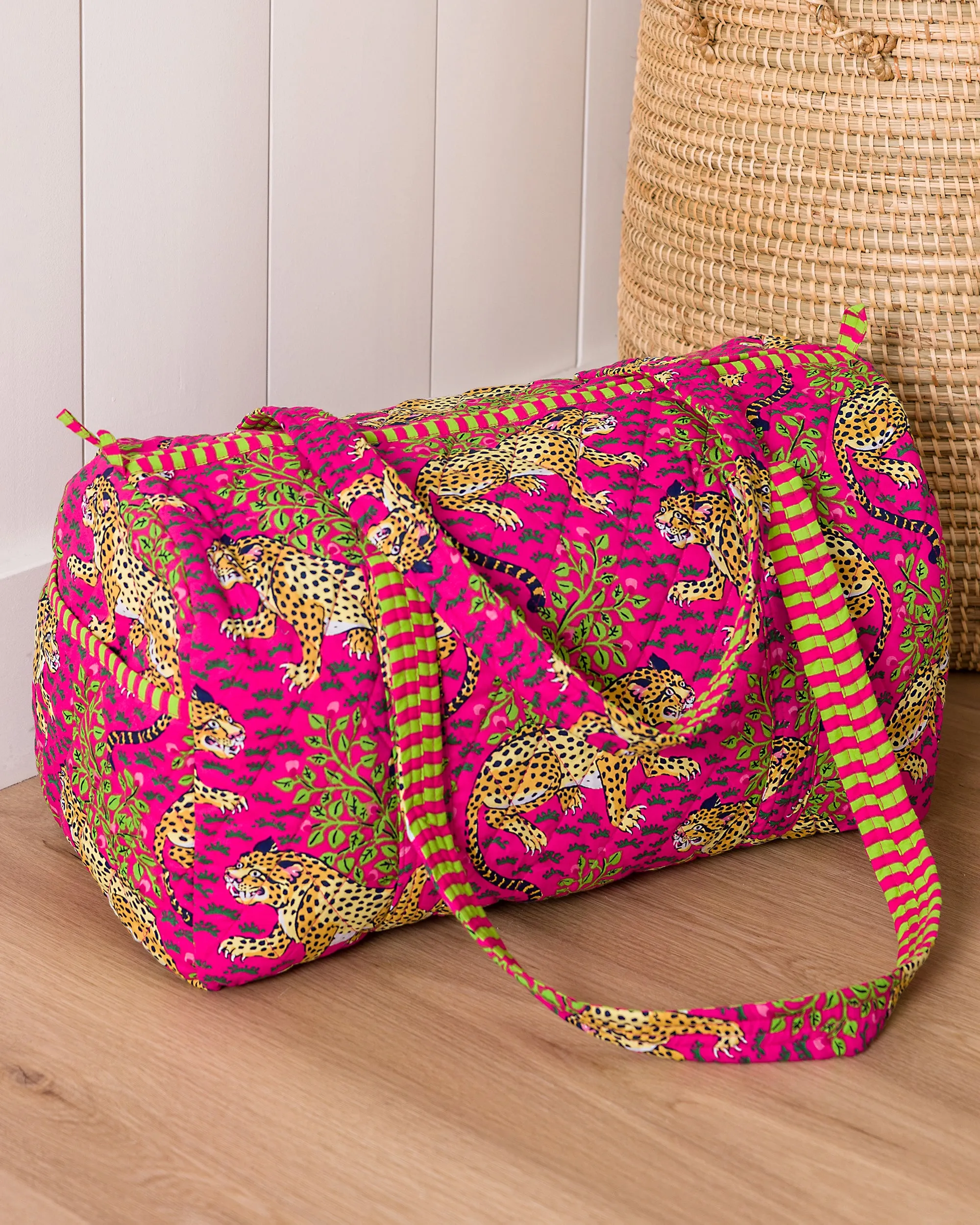 Bagheera - Quilted Duffle Bag - Hot Pink sold by Printfresh product image thumbnail 4