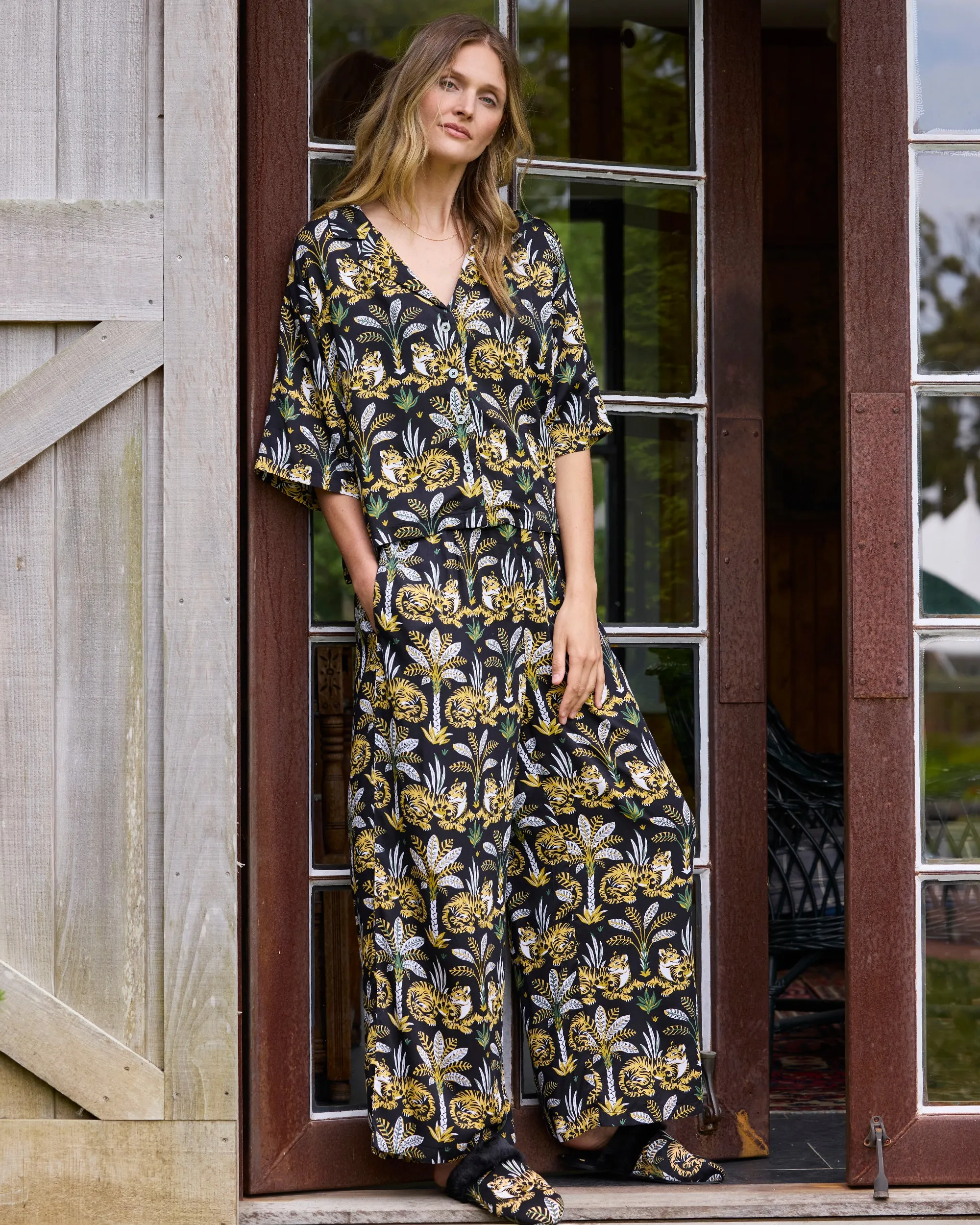 Untamed Tiger - Velvet Faux-Fur Slippers - Gold Ink sold by Printfresh product image thumbnail 5