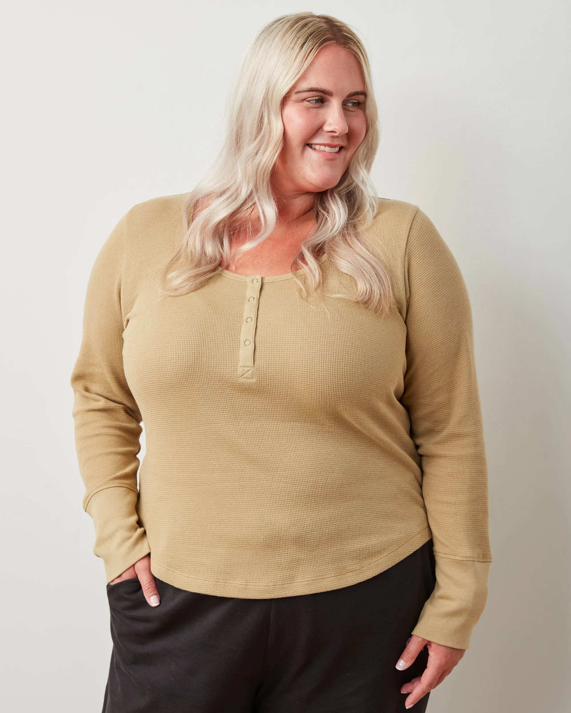 Moss - Cozy Henley - Thermal sold by Printfresh product image thumbnail 2