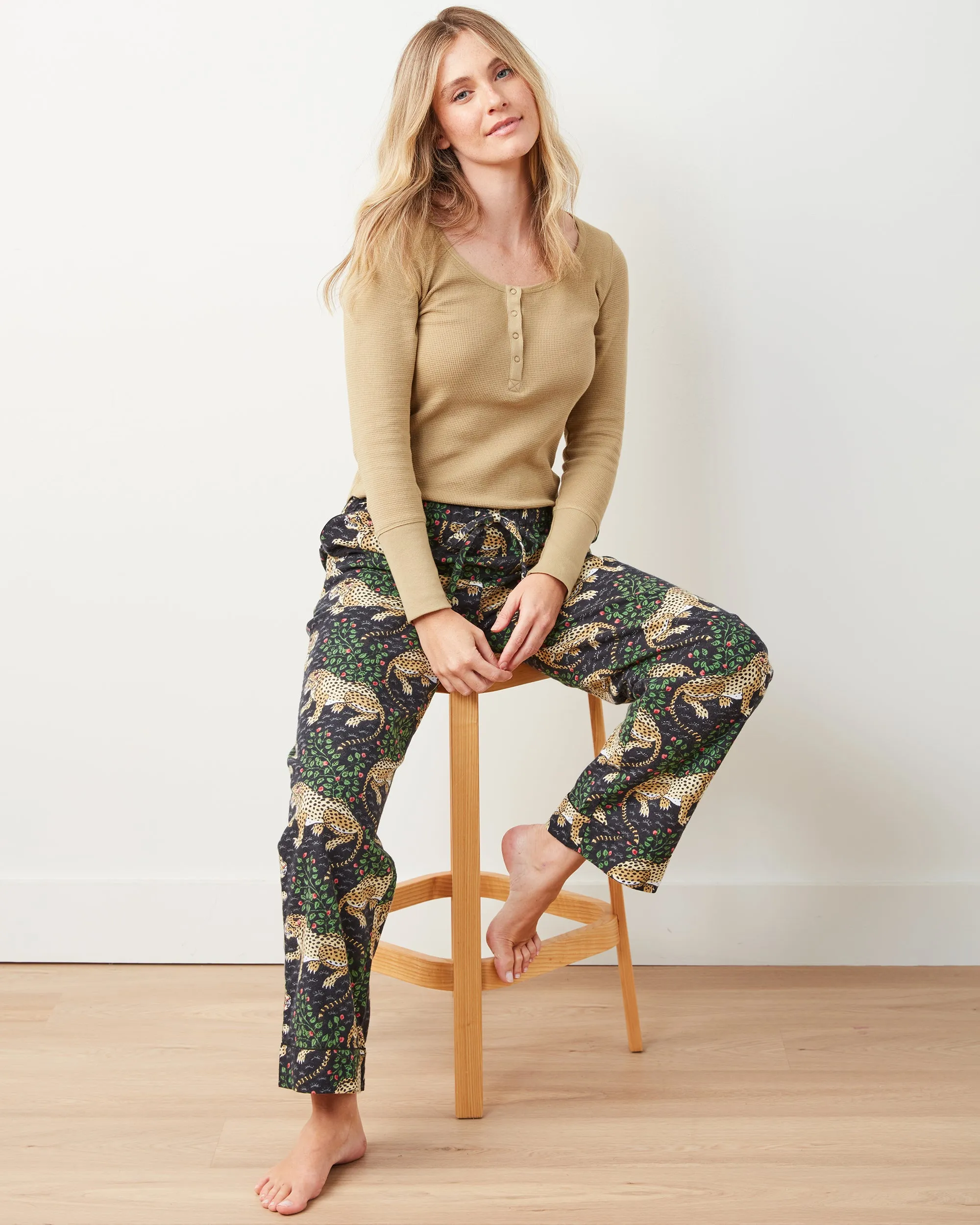 Moss - Cozy Henley - Thermal sold by Printfresh product image thumbnail 4