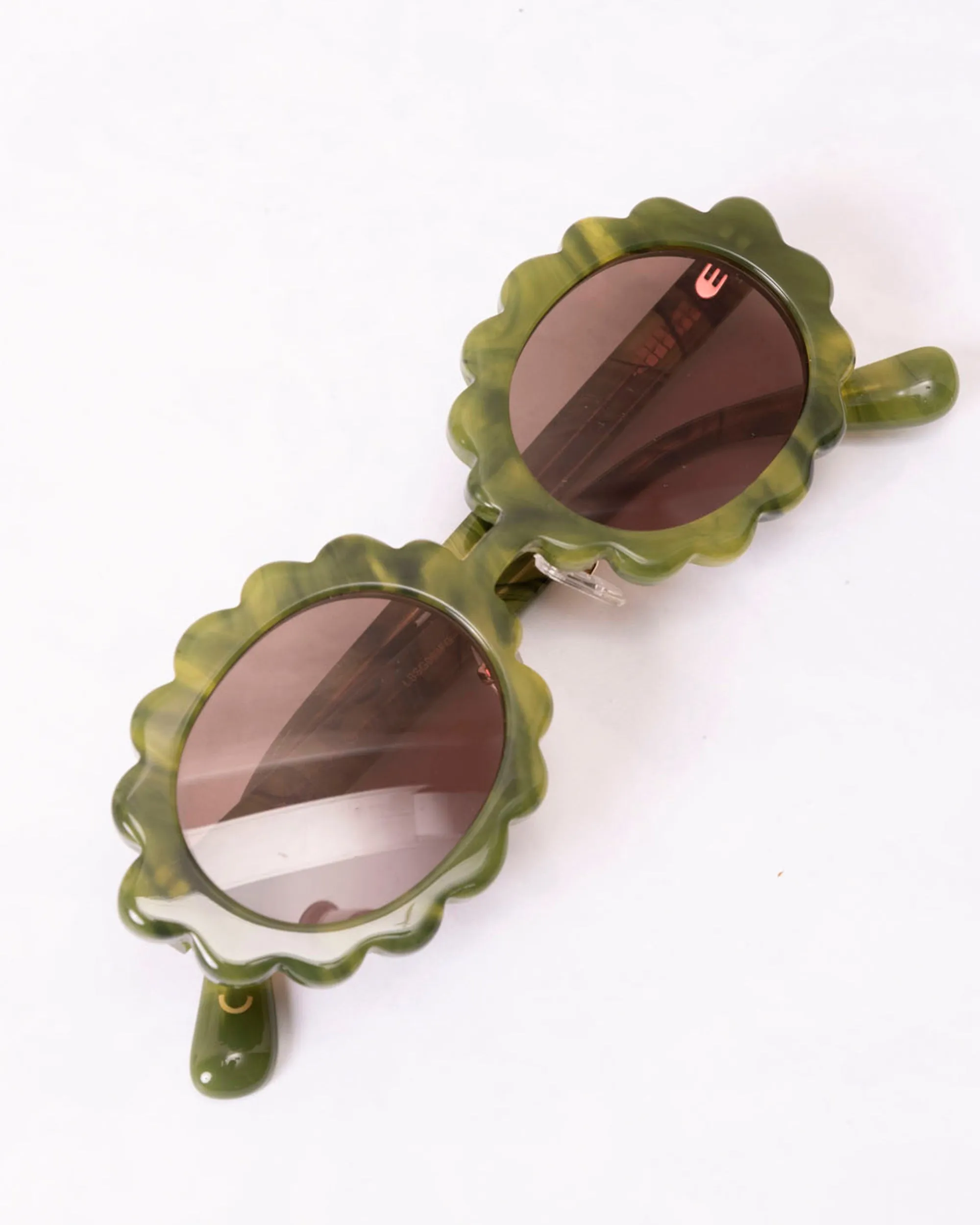 Green - Fern Green Daisy Oval Sunglasses - Lele Sadoughi sold by Printfresh product image thumbnail 5