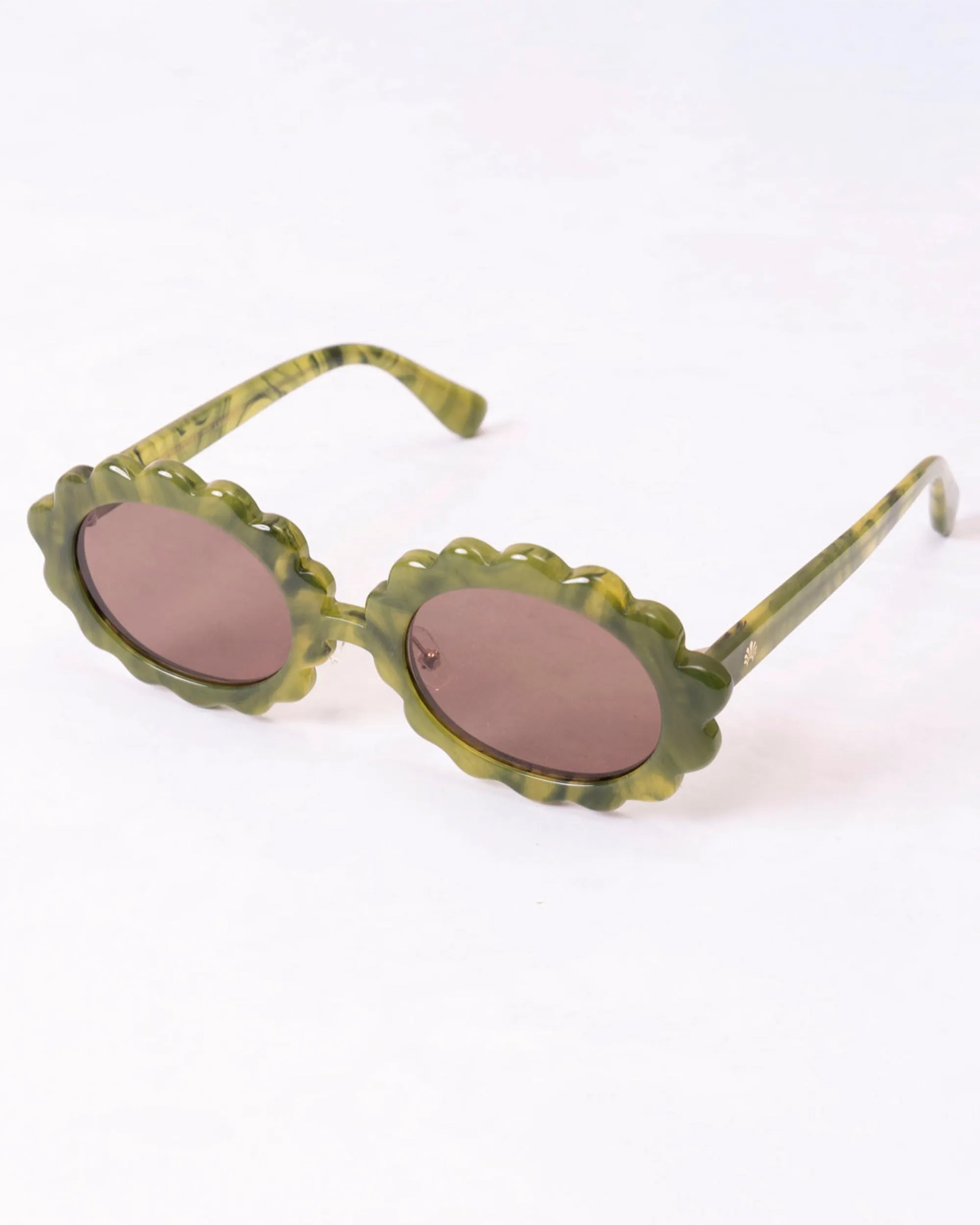 Green - Fern Green Daisy Oval Sunglasses - Lele Sadoughi sold by Printfresh
