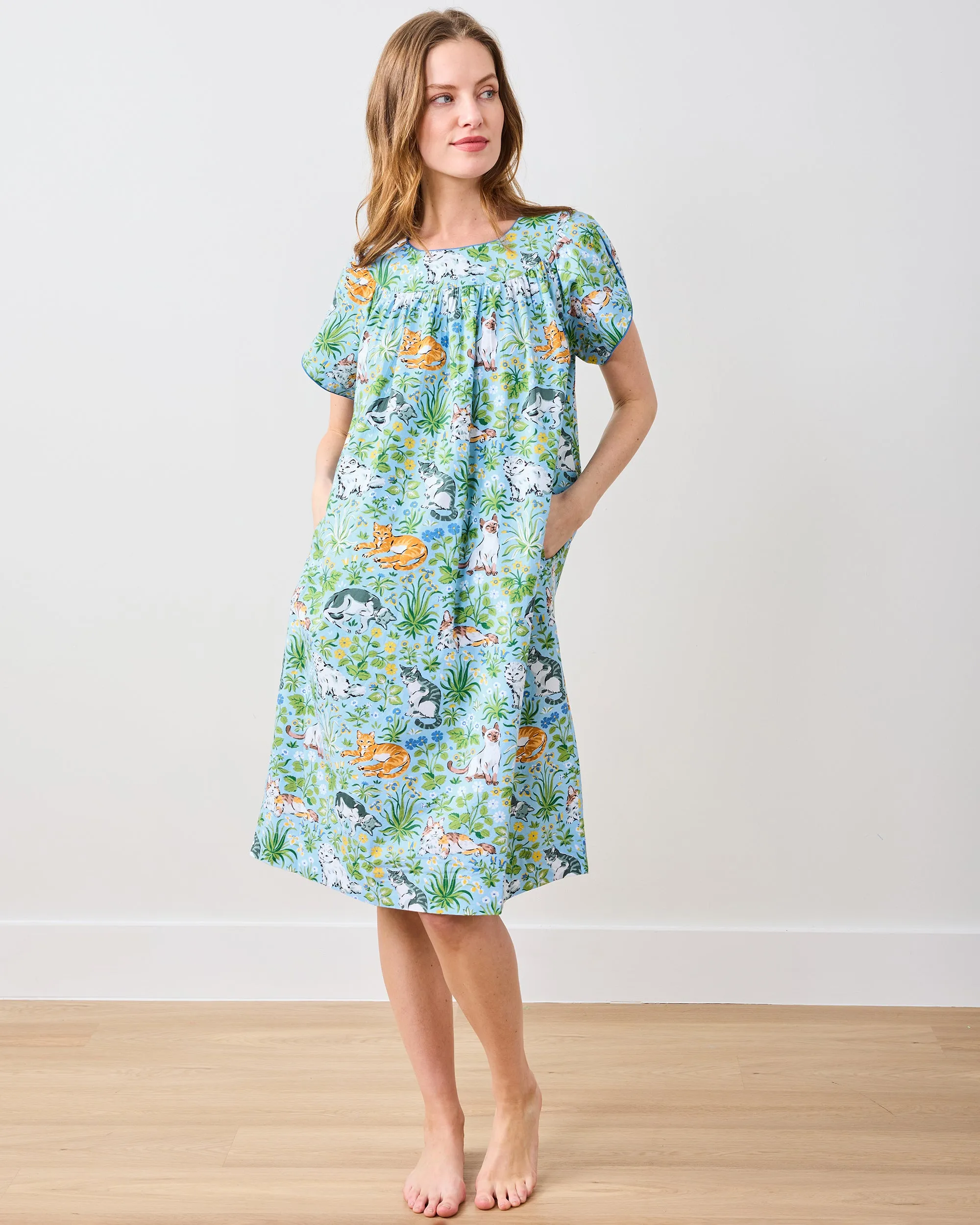 Must Love Cats - Retro Dreams Nightgown - Cornflower sold by Printfresh product image thumbnail 5