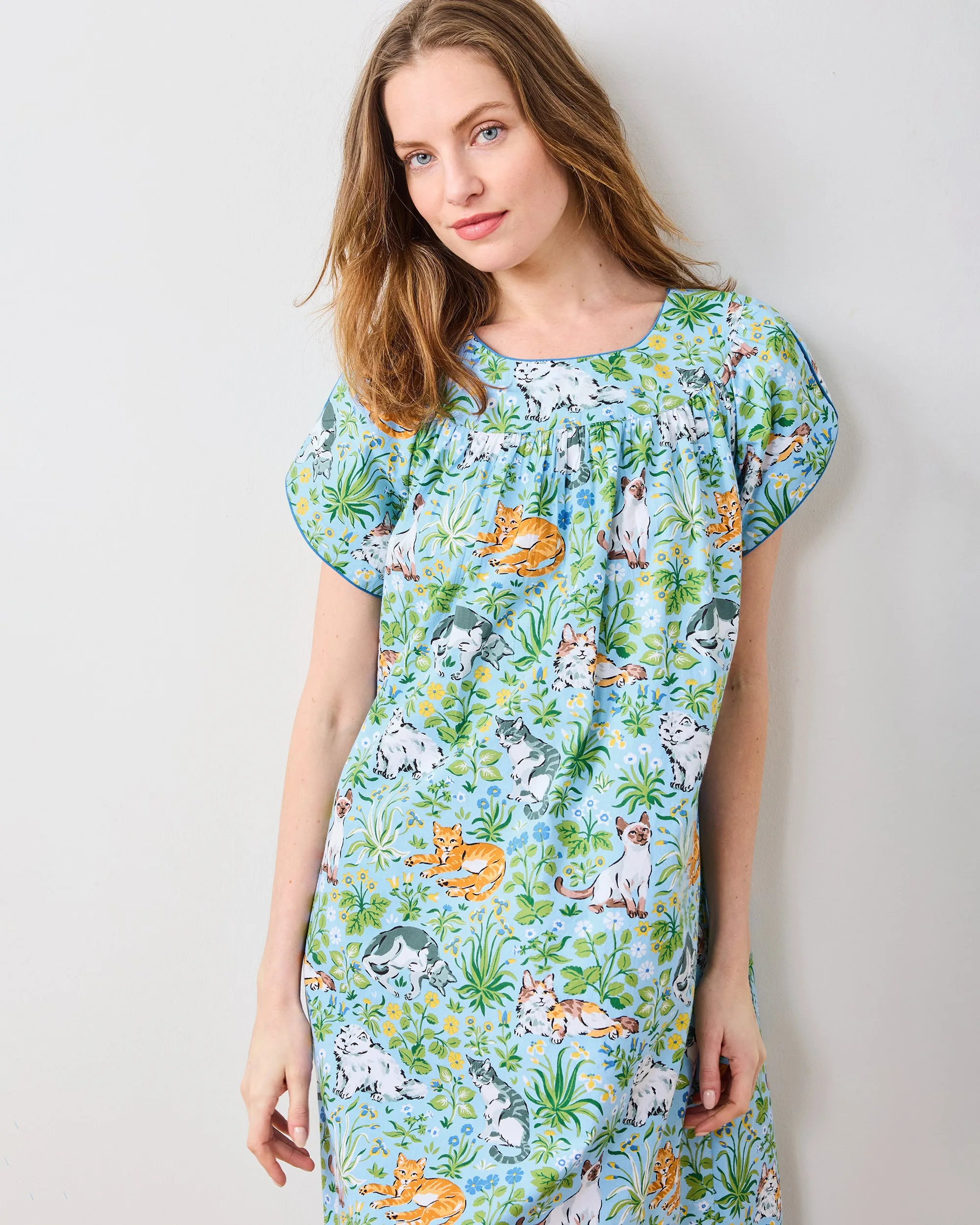Must Love Cats - Retro Dreams Nightgown - Cornflower sold by Printfresh product image thumbnail 4