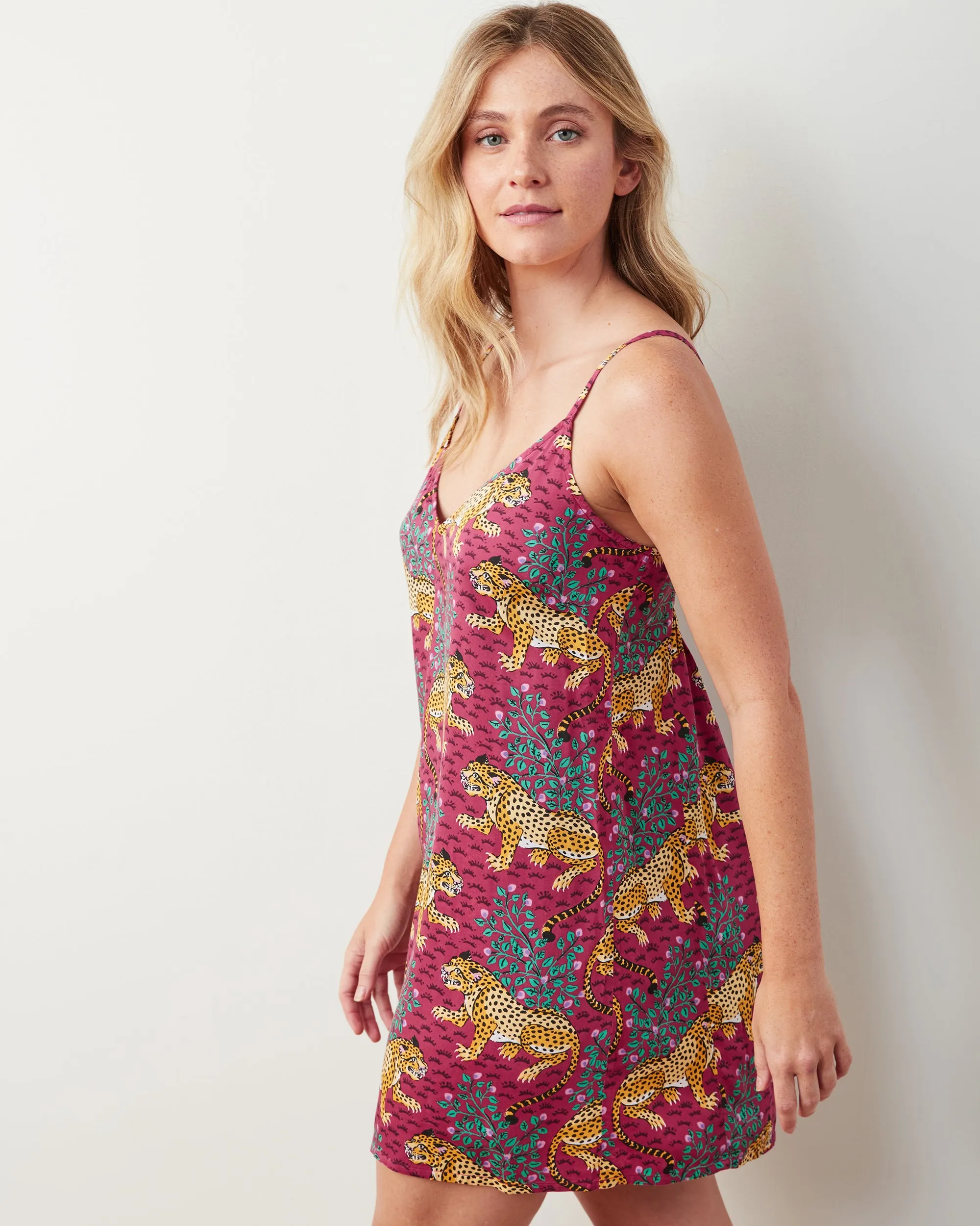 Bagheera - Eco Satin Chic To Sleep Shortie - Wine sold by Printfresh product image thumbnail 4