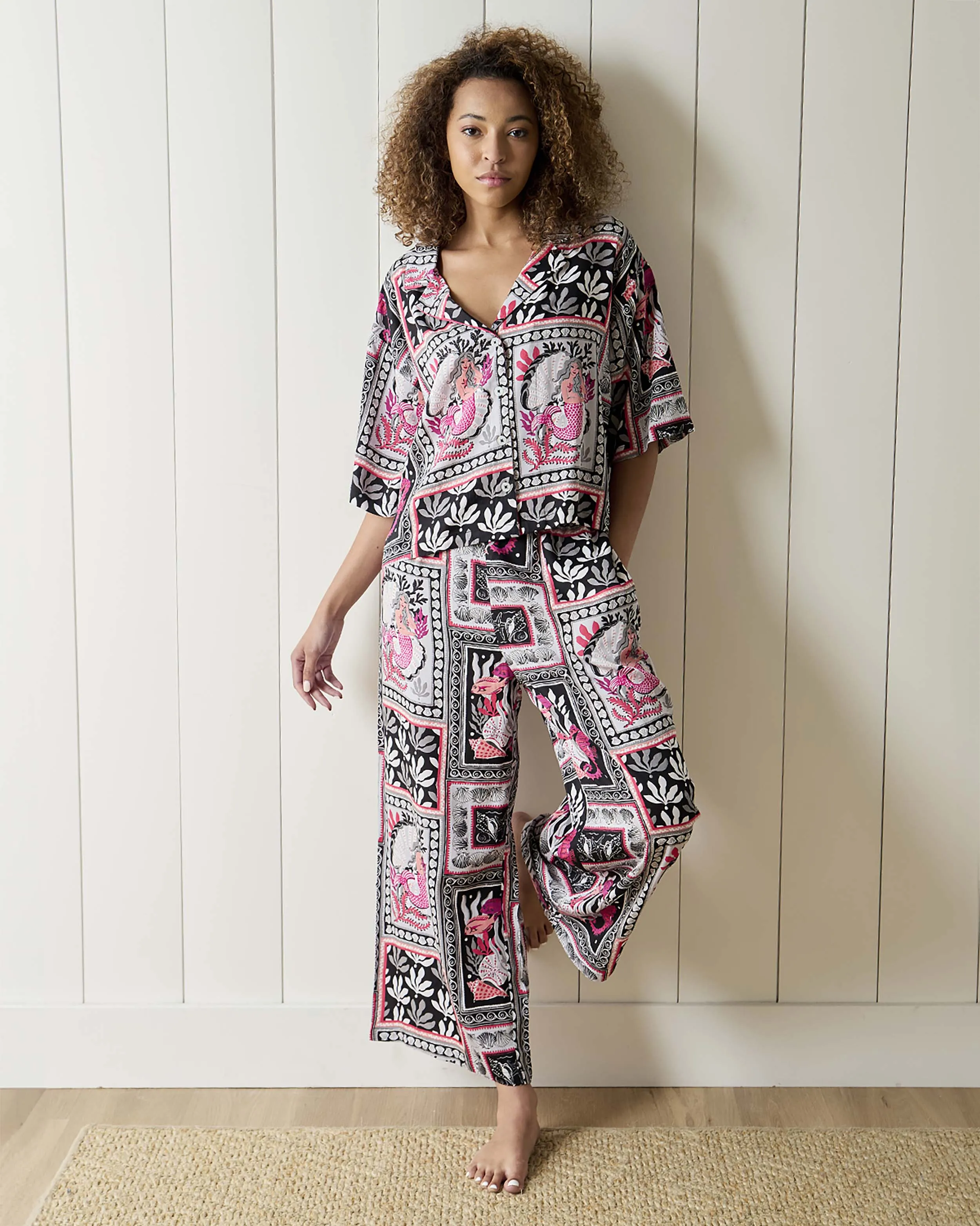 Tidal Tapestry - Eco Satin Wildest Dreams Set - Graphite sold by Printfresh