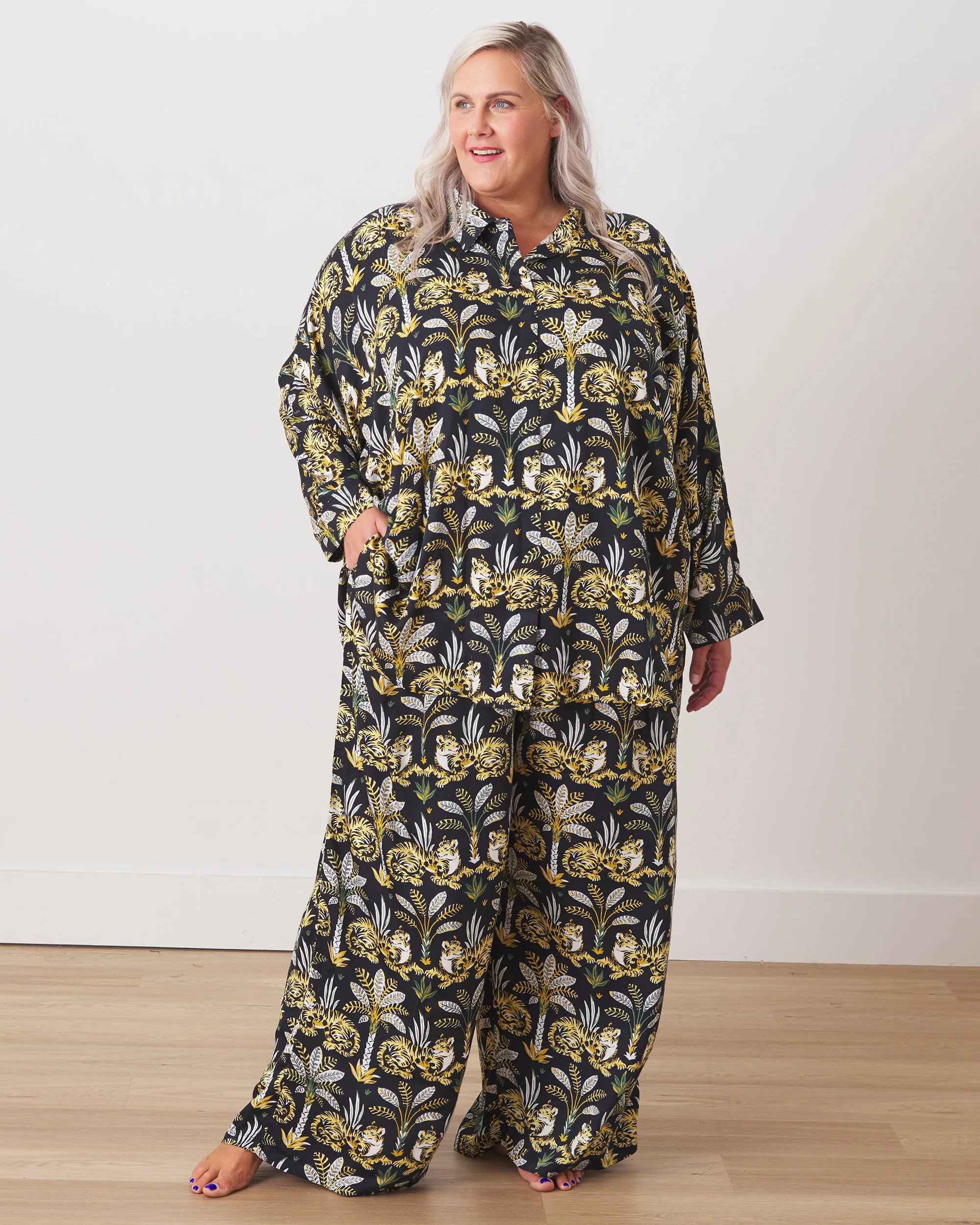 Untamed Tiger - Eco Satin Stevie Set - Gold Ink sold by Printfresh product image thumbnail 3