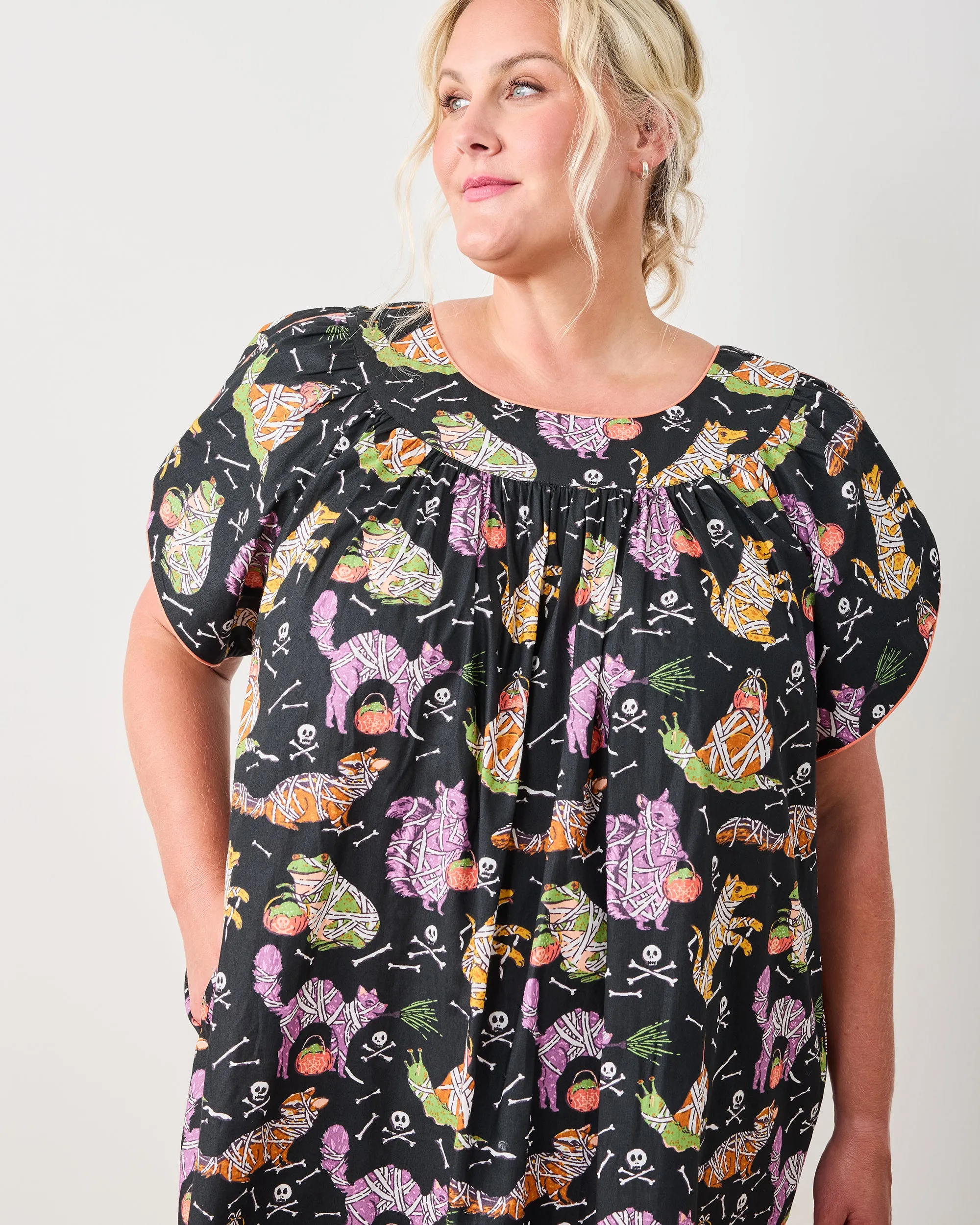 Monster Mash - Retro Dreams Nightgown - Haunted House sold by Printfresh