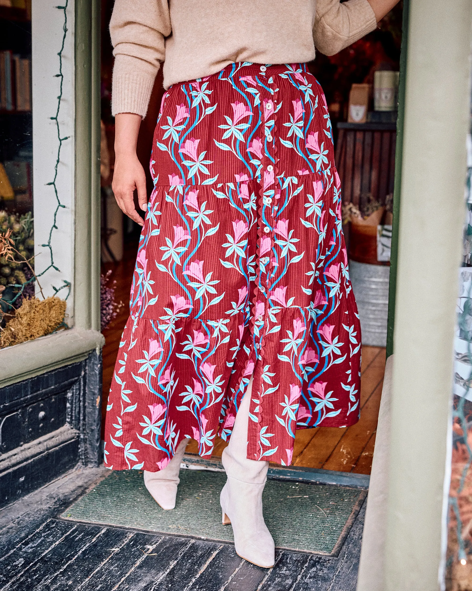 Moonflower Vine - Tessa Skirt - Barn Red sold by Printfresh product image thumbnail 2