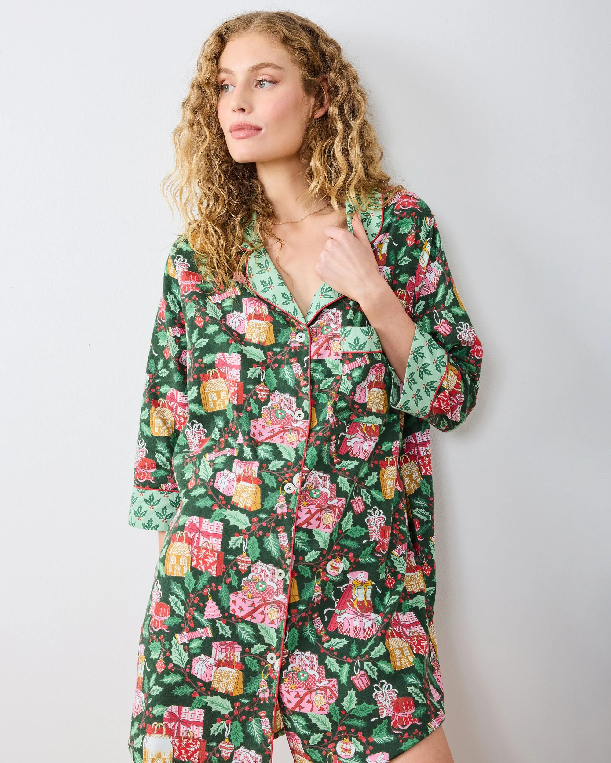 Holly Gifts - Lightweight Flannel Sleep Shirt - Garland sold by Printfresh